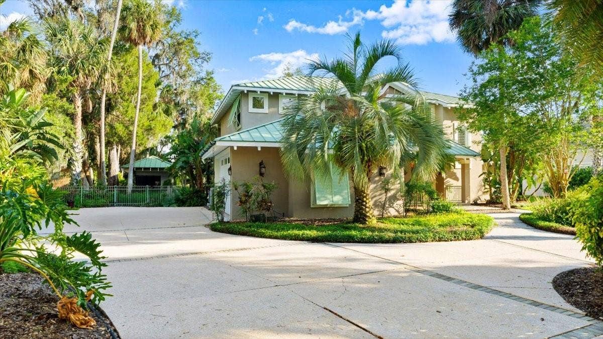 6317 PALMAS BAY CIRCLE, Port Orange, FL 32127