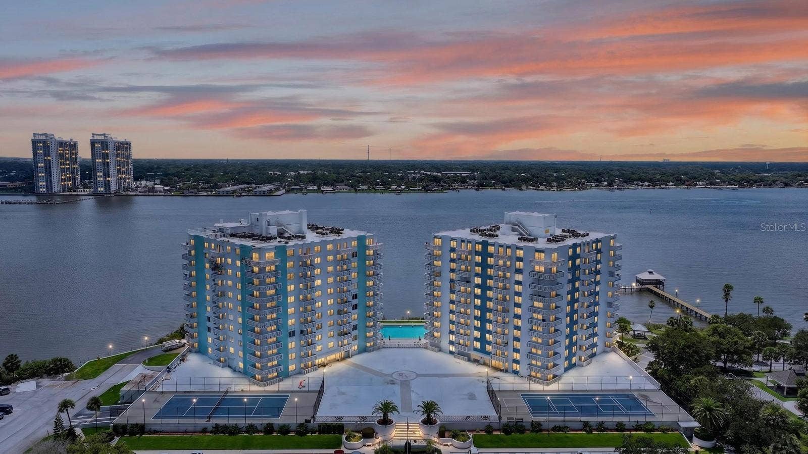 925 N HALIFAX AVENUE, #403, Daytona Beach, FL 32118 925 N HALIFAX AVENUE, #403, Daytona Beach, FL 32118