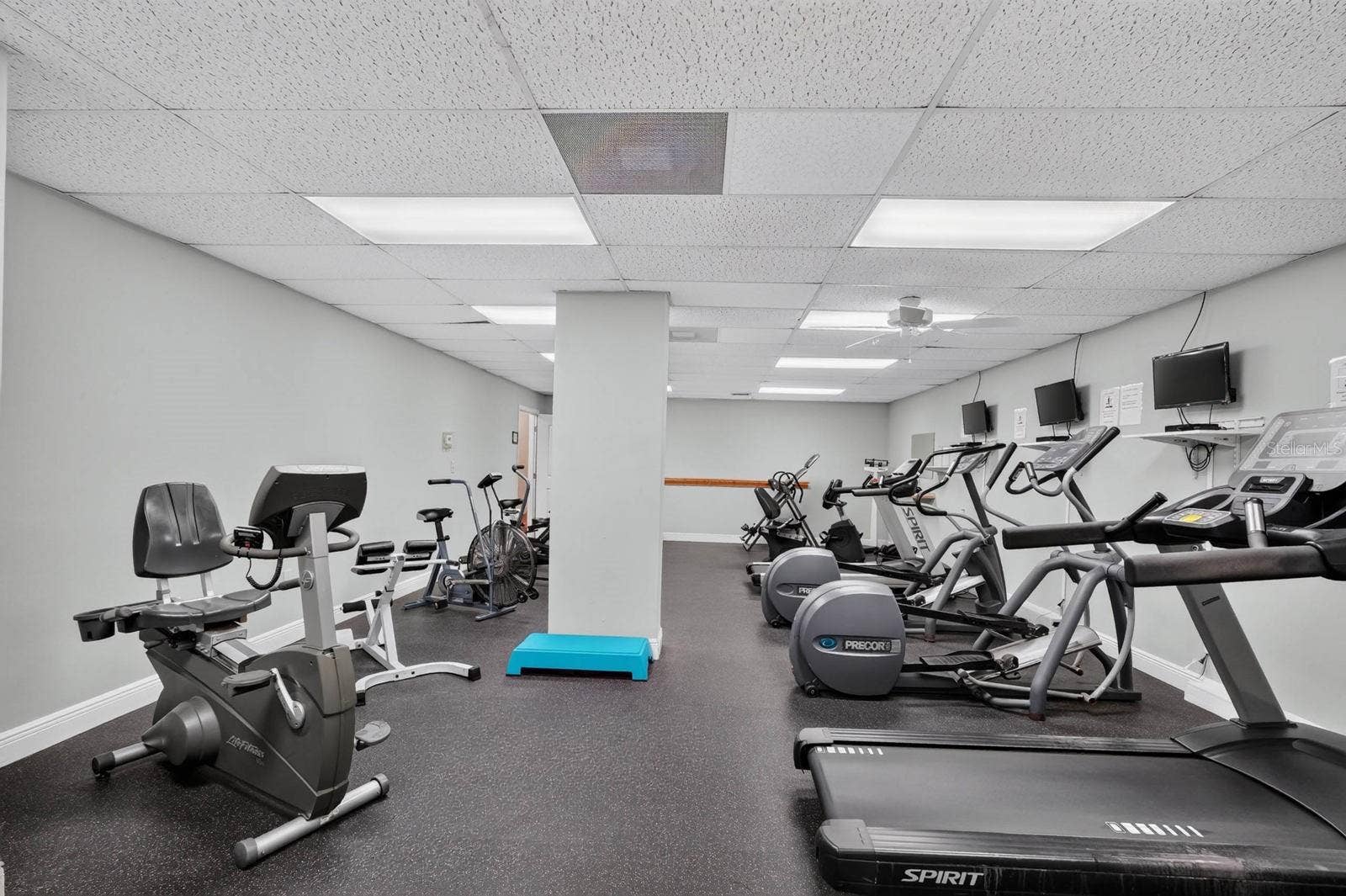 925 N HALIFAX AVENUE, #403, Daytona Beach, FL 32118 925 N HALIFAX AVENUE, #403, Daytona Beach, FL 32118