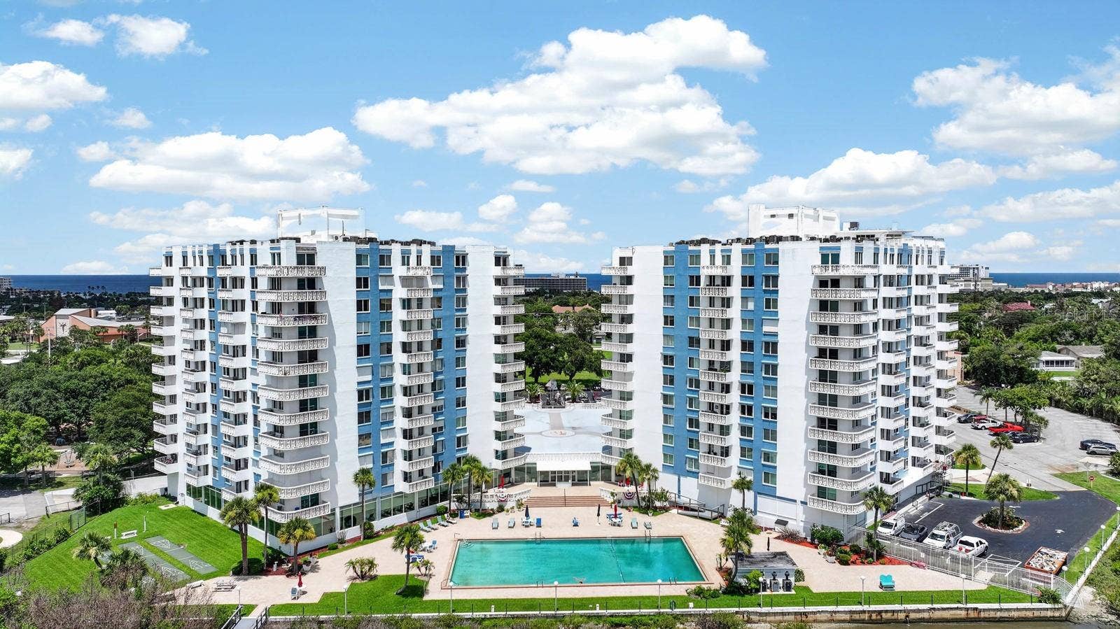 925 N HALIFAX AVENUE, #403, Daytona Beach, FL 32118 925 N HALIFAX AVENUE, #403, Daytona Beach, FL 32118
