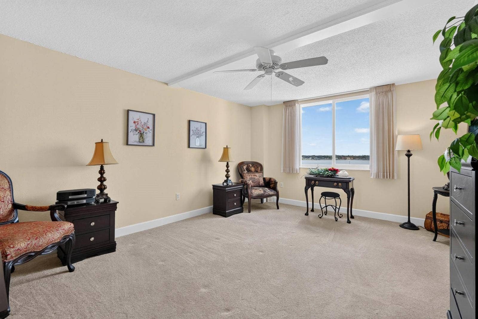 925 N HALIFAX AVENUE, #403, Daytona Beach, FL 32118 925 N HALIFAX AVENUE, #403, Daytona Beach, FL 32118