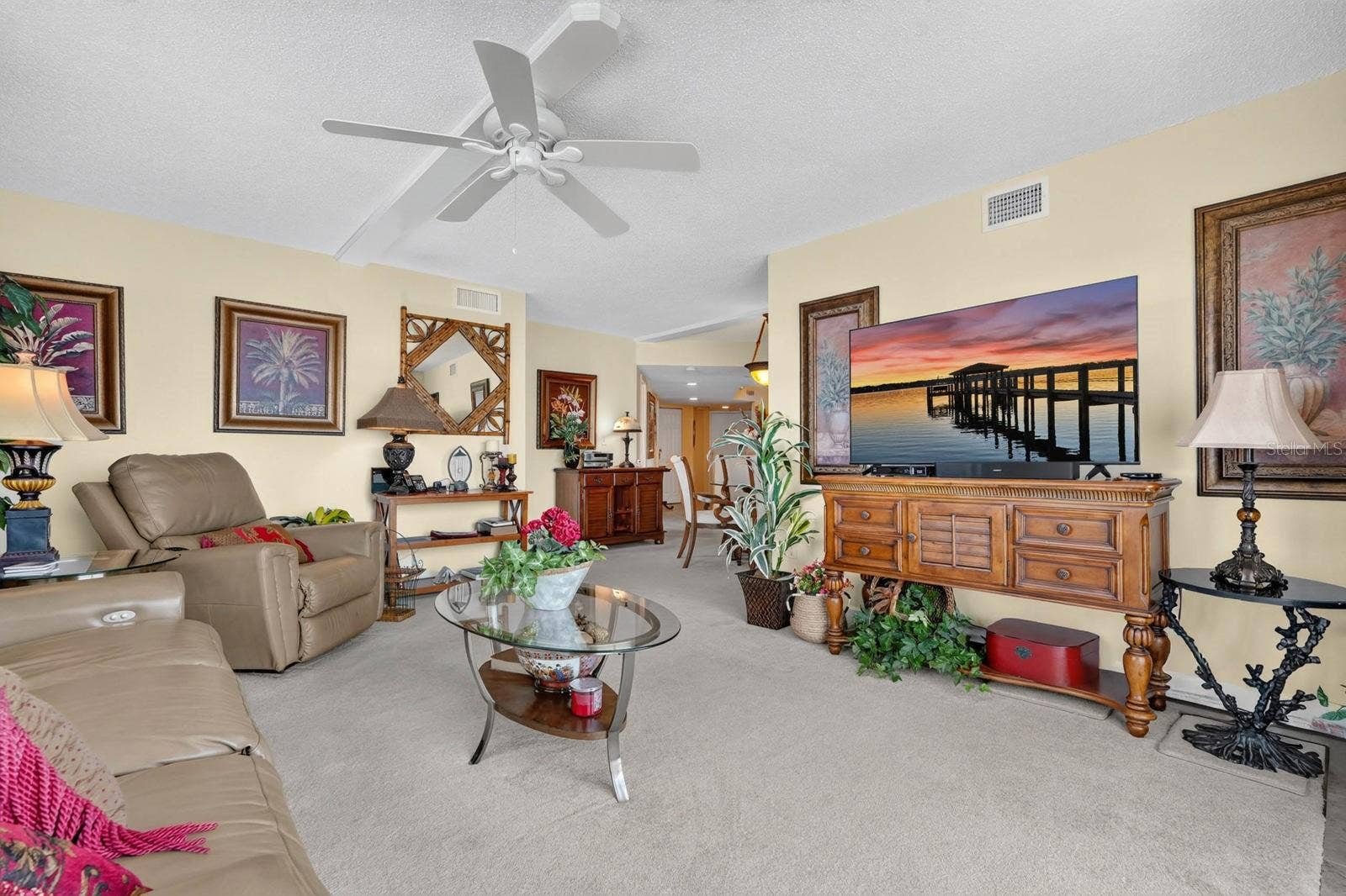 925 N HALIFAX AVENUE, #403, Daytona Beach, FL 32118 925 N HALIFAX AVENUE, #403, Daytona Beach, FL 32118