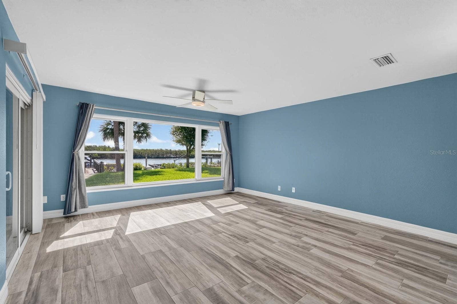 1136 HARBOUR POINT DRIVE, Port Orange, FL 32127 1136 HARBOUR POINT DRIVE, Port Orange, FL 32127