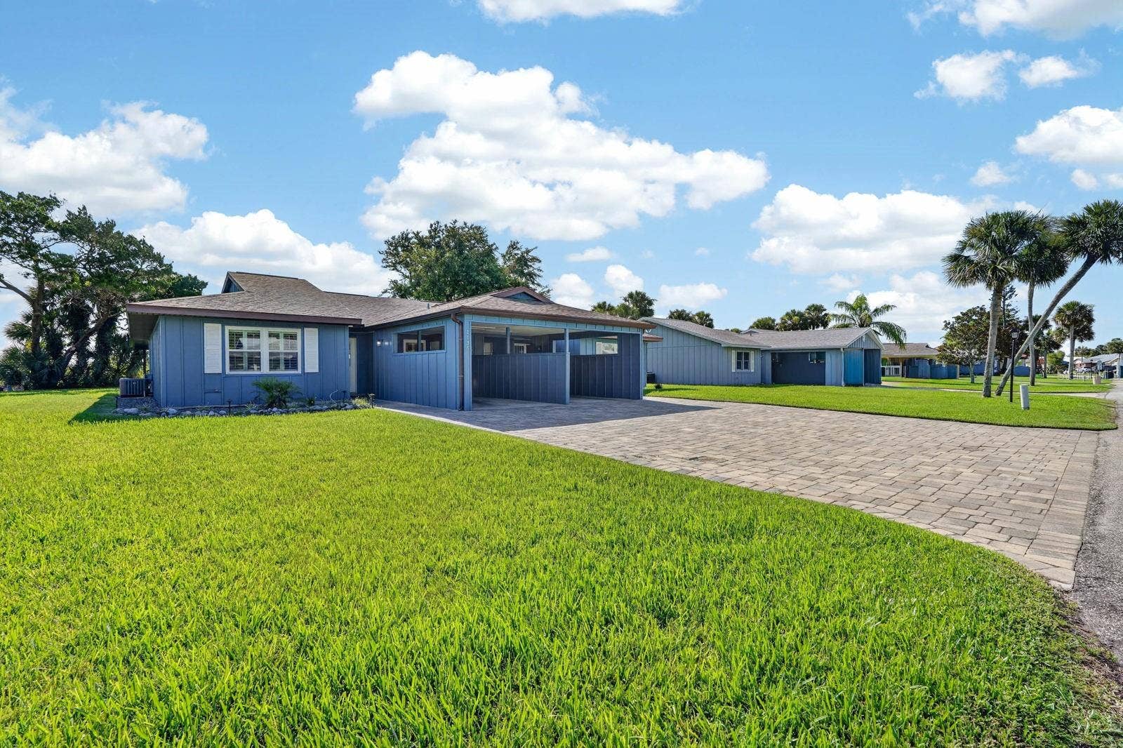 1136 HARBOUR POINT DRIVE, Port Orange, FL 32127 1136 HARBOUR POINT DRIVE, Port Orange, FL 32127