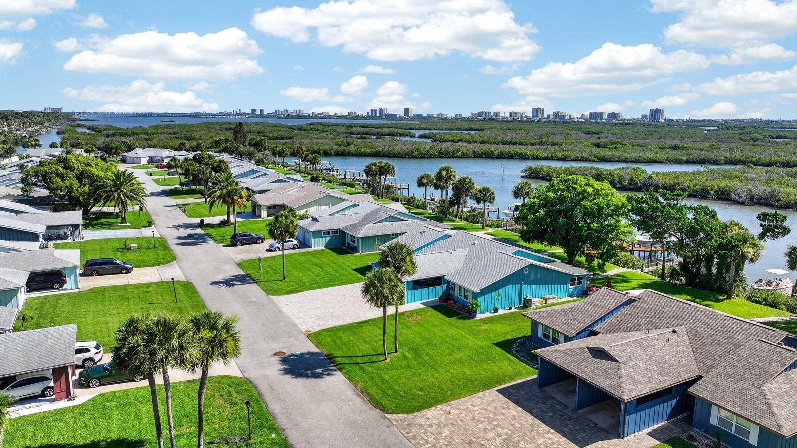 1136 HARBOUR POINT DRIVE, Port Orange, FL 32127 1136 HARBOUR POINT DRIVE, Port Orange, FL 32127