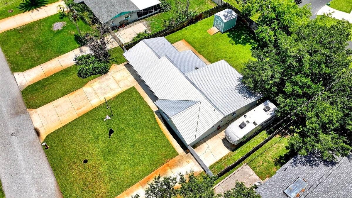 2334 CITRUS AVENUE, South Daytona, FL 32119 2334 CITRUS AVENUE, South Daytona, FL 32119