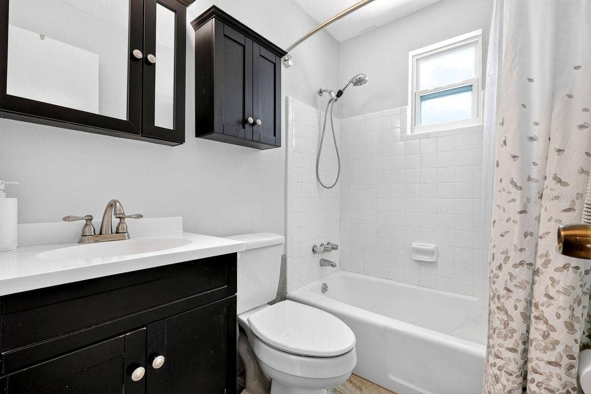 2334 CITRUS AVENUE, South Daytona, FL 32119 2334 CITRUS AVENUE, South Daytona, FL 32119