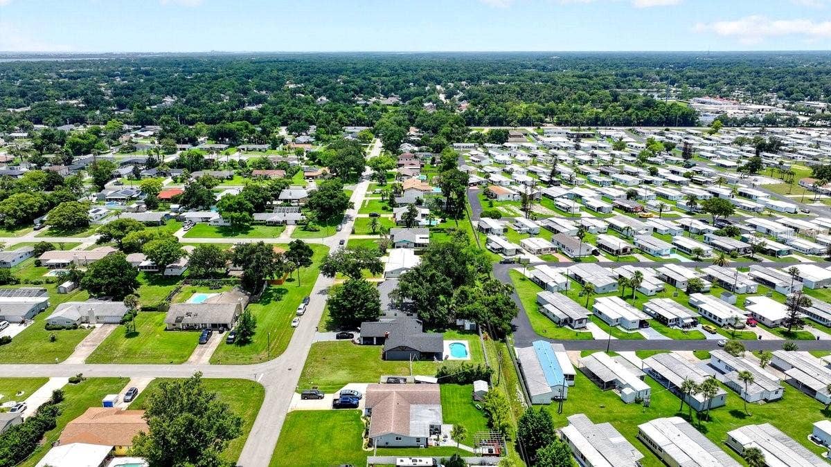 2334 CITRUS AVENUE, South Daytona, FL 32119 2334 CITRUS AVENUE, South Daytona, FL 32119