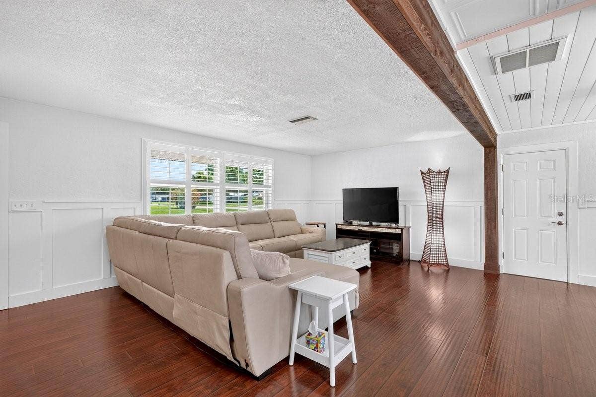 2334 CITRUS AVENUE, South Daytona, FL 32119 2334 CITRUS AVENUE, South Daytona, FL 32119