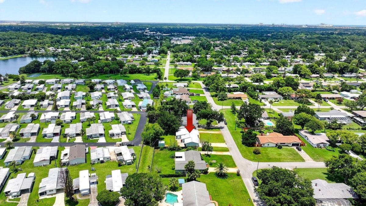 2334 CITRUS AVENUE, South Daytona, FL 32119 2334 CITRUS AVENUE, South Daytona, FL 32119