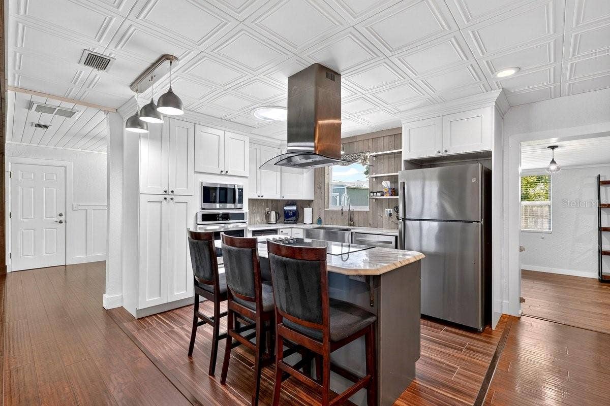 2334 CITRUS AVENUE, South Daytona, FL 32119 2334 CITRUS AVENUE, South Daytona, FL 32119