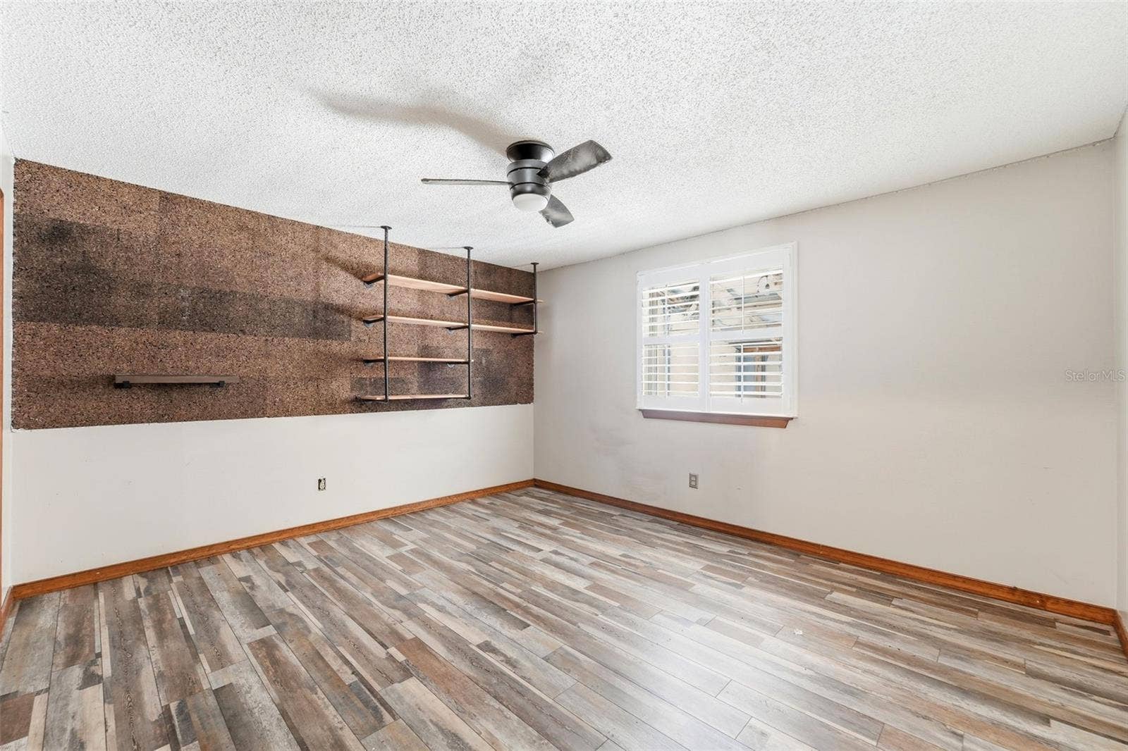 535 LAND O LAKES COURT, Deland, FL 32724 535 LAND O LAKES COURT, Deland, FL 32724
