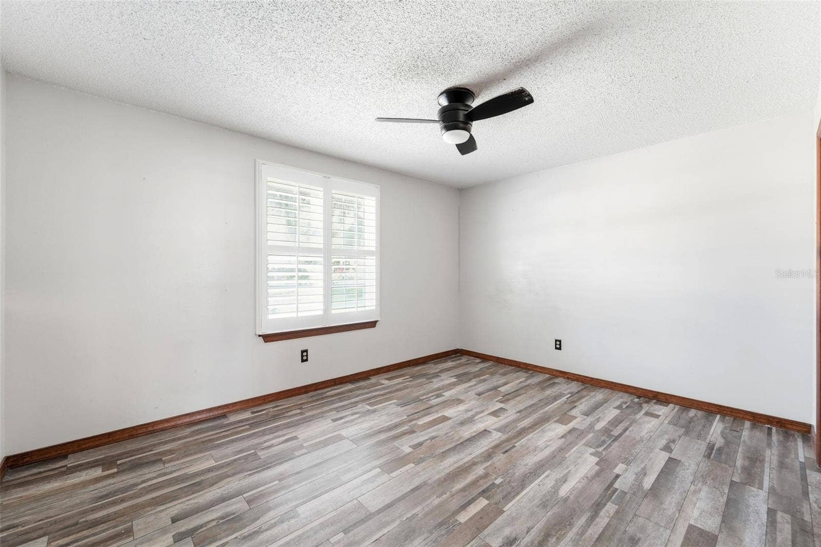 535 LAND O LAKES COURT, Deland, FL 32724 535 LAND O LAKES COURT, Deland, FL 32724