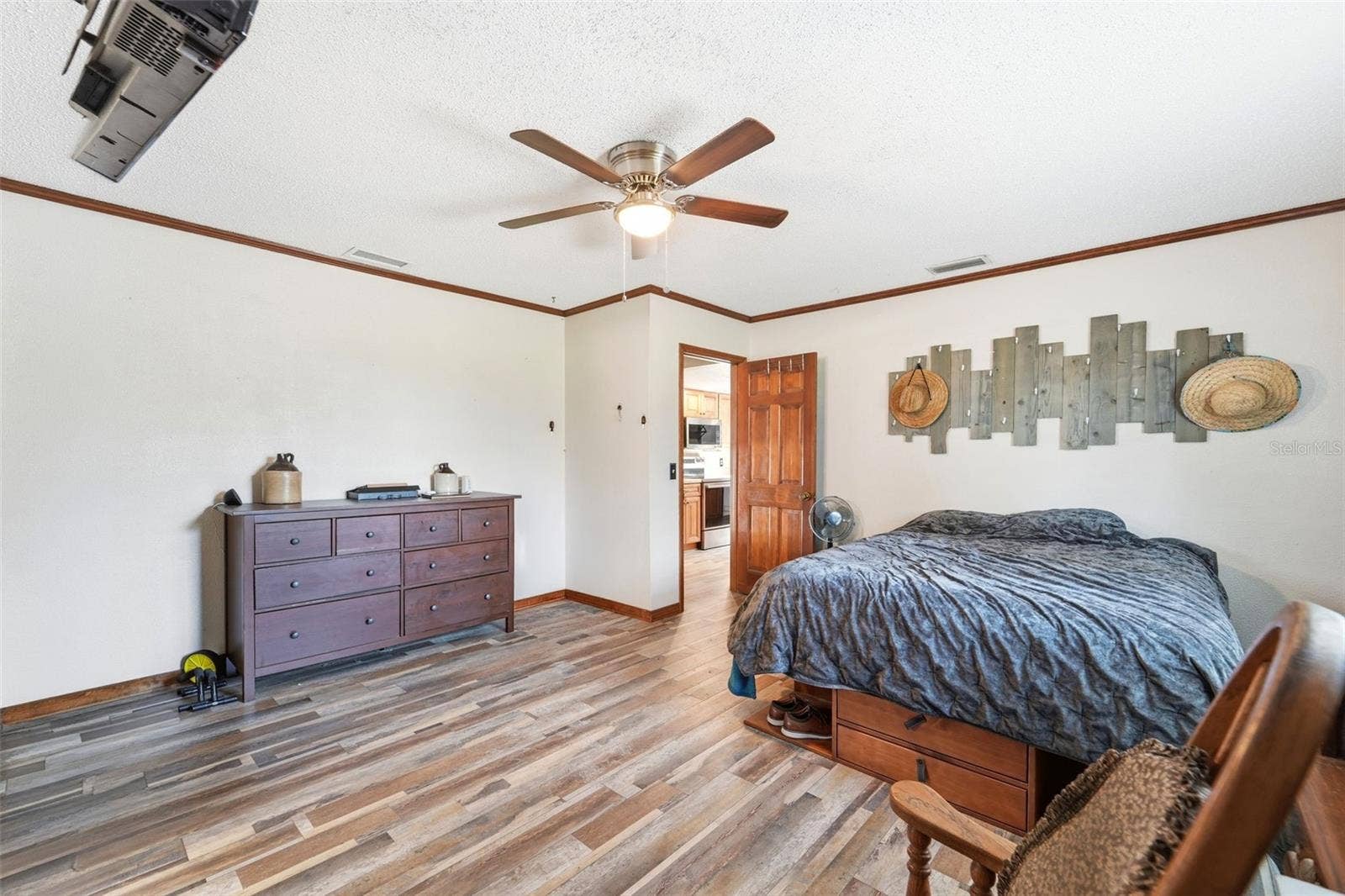 535 LAND O LAKES COURT, Deland, FL 32724 535 LAND O LAKES COURT, Deland, FL 32724
