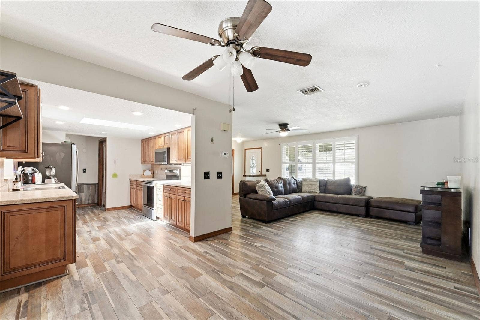 535 LAND O LAKES COURT, Deland, FL 32724 535 LAND O LAKES COURT, Deland, FL 32724