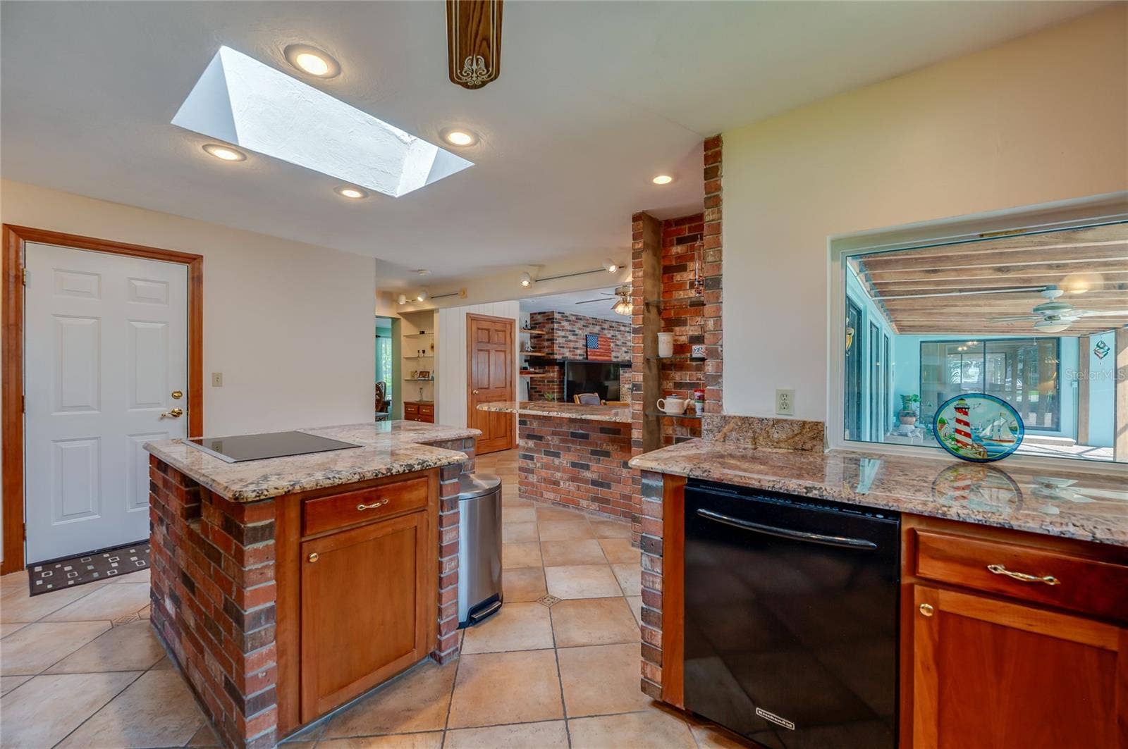 697 JOHN ANDERSON DRIVE, Ormond Beach, FL 32176 Kitchen