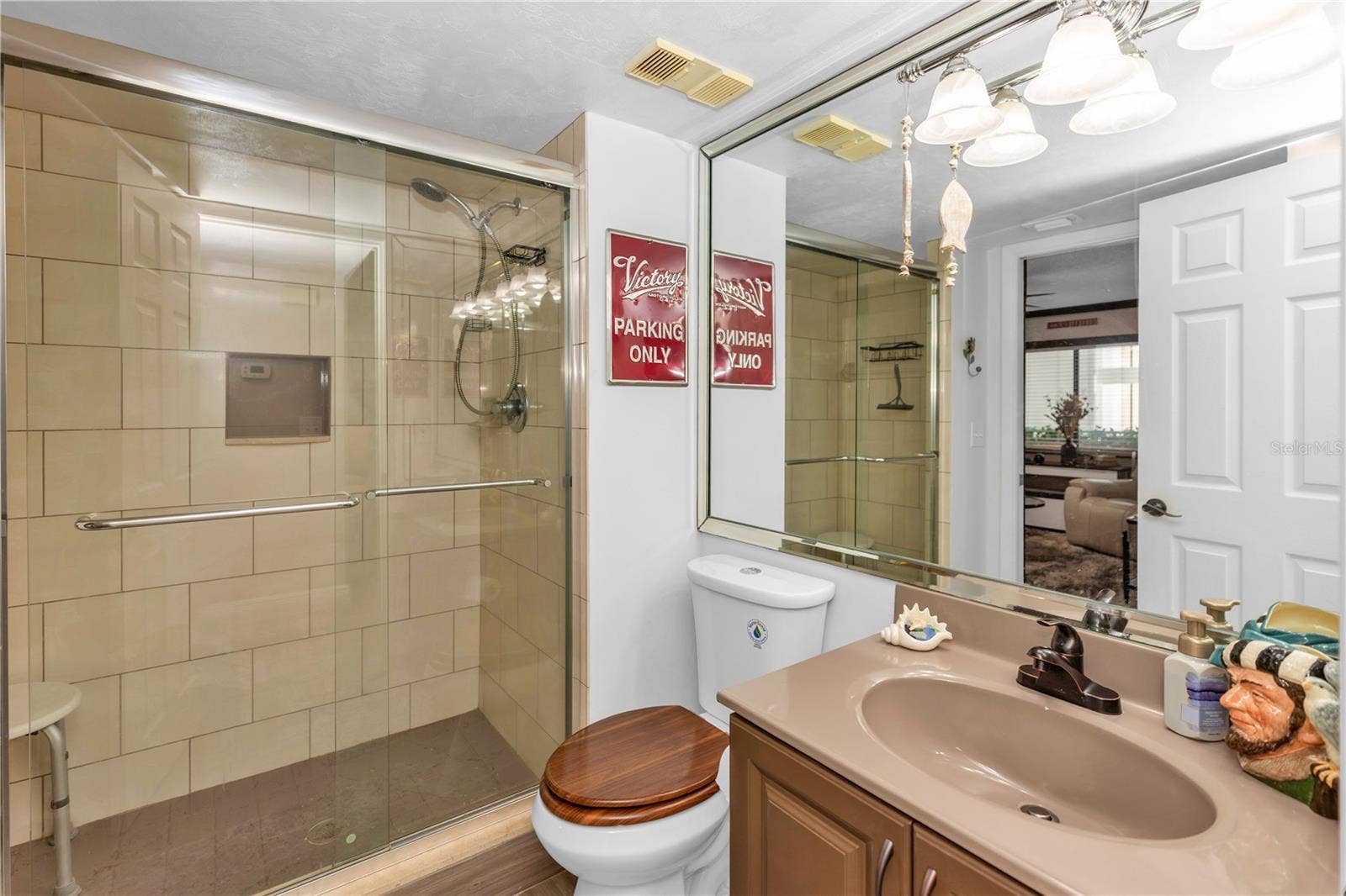 2425 S ATLANTIC AVENUE, #406, Daytona Beach, FL 32118 2425 S ATLANTIC AVENUE, #406, Daytona Beach, FL 32118