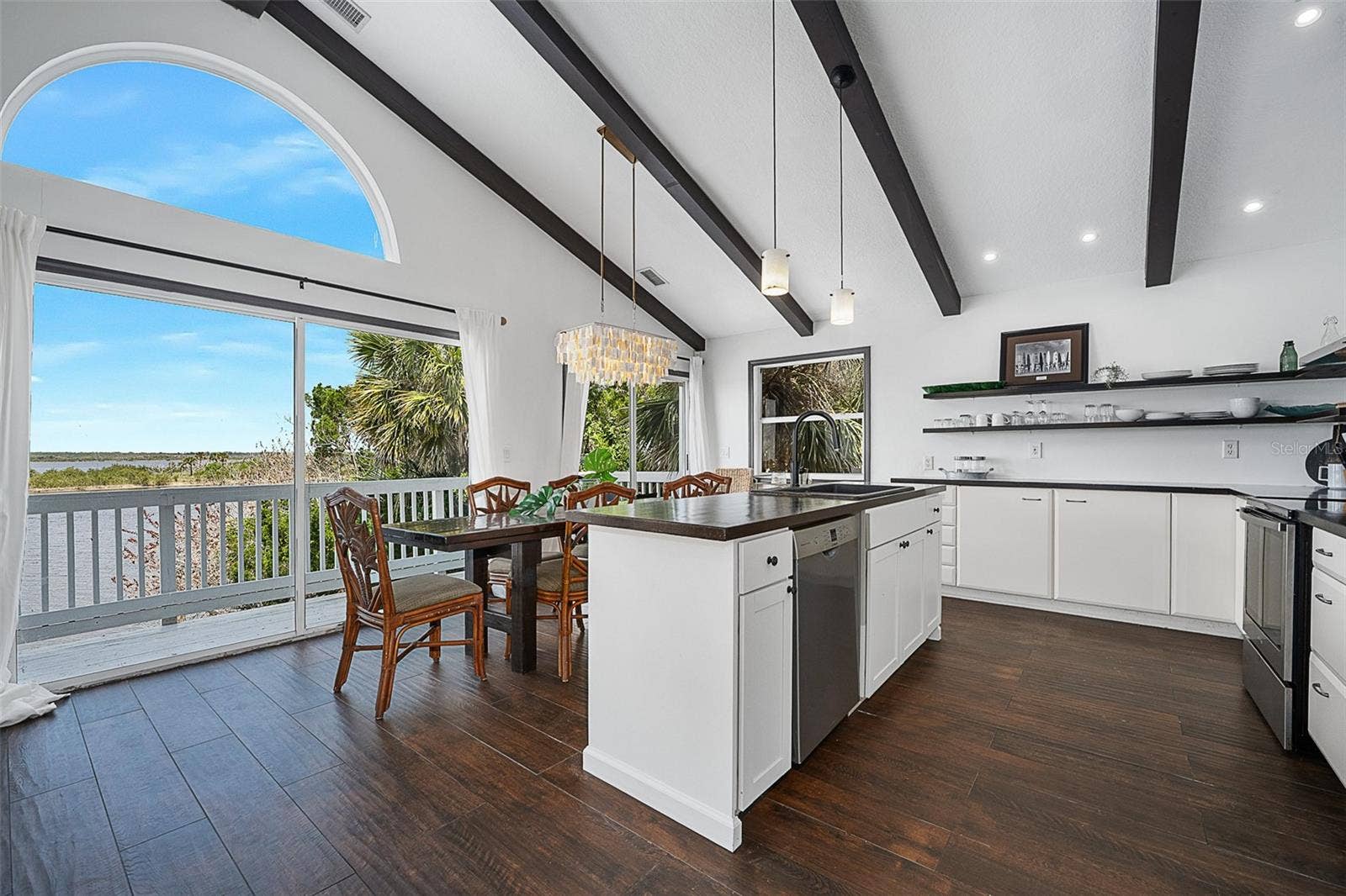 3110 JOHN ANDERSON DRIVE, Ormond Beach, FL 32176 3110 JOHN ANDERSON DRIVE, Ormond Beach, FL 32176