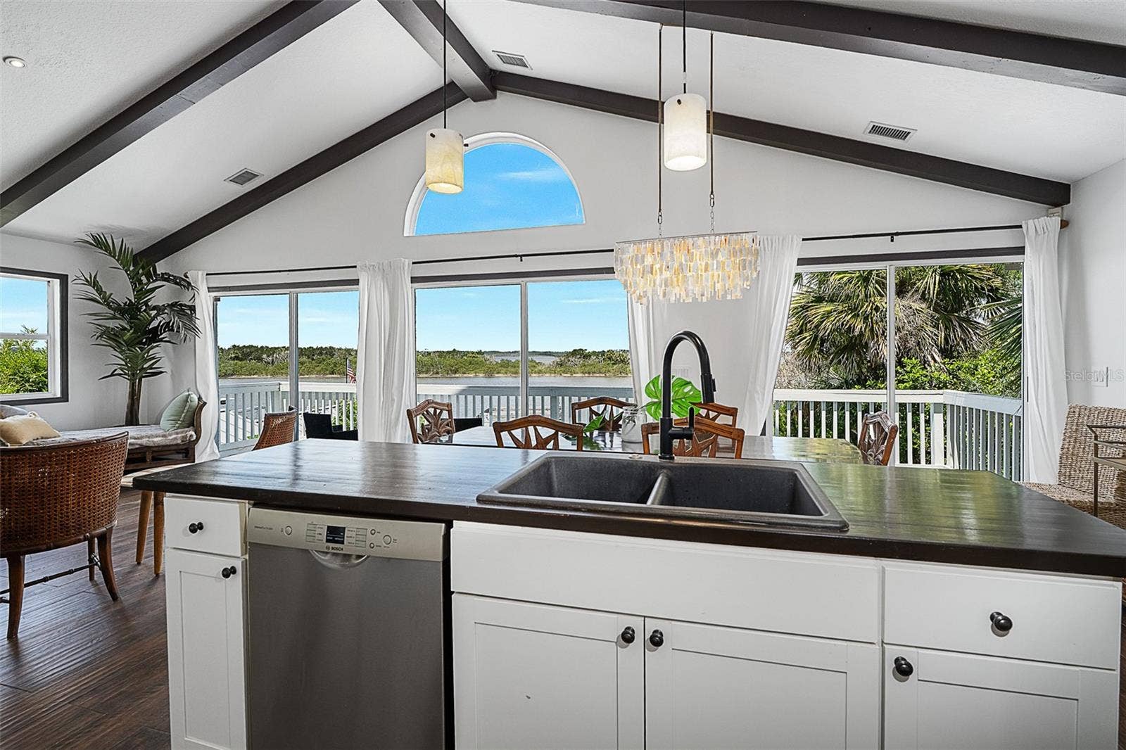 3110 JOHN ANDERSON DRIVE, Ormond Beach, FL 32176 3110 JOHN ANDERSON DRIVE, Ormond Beach, FL 32176