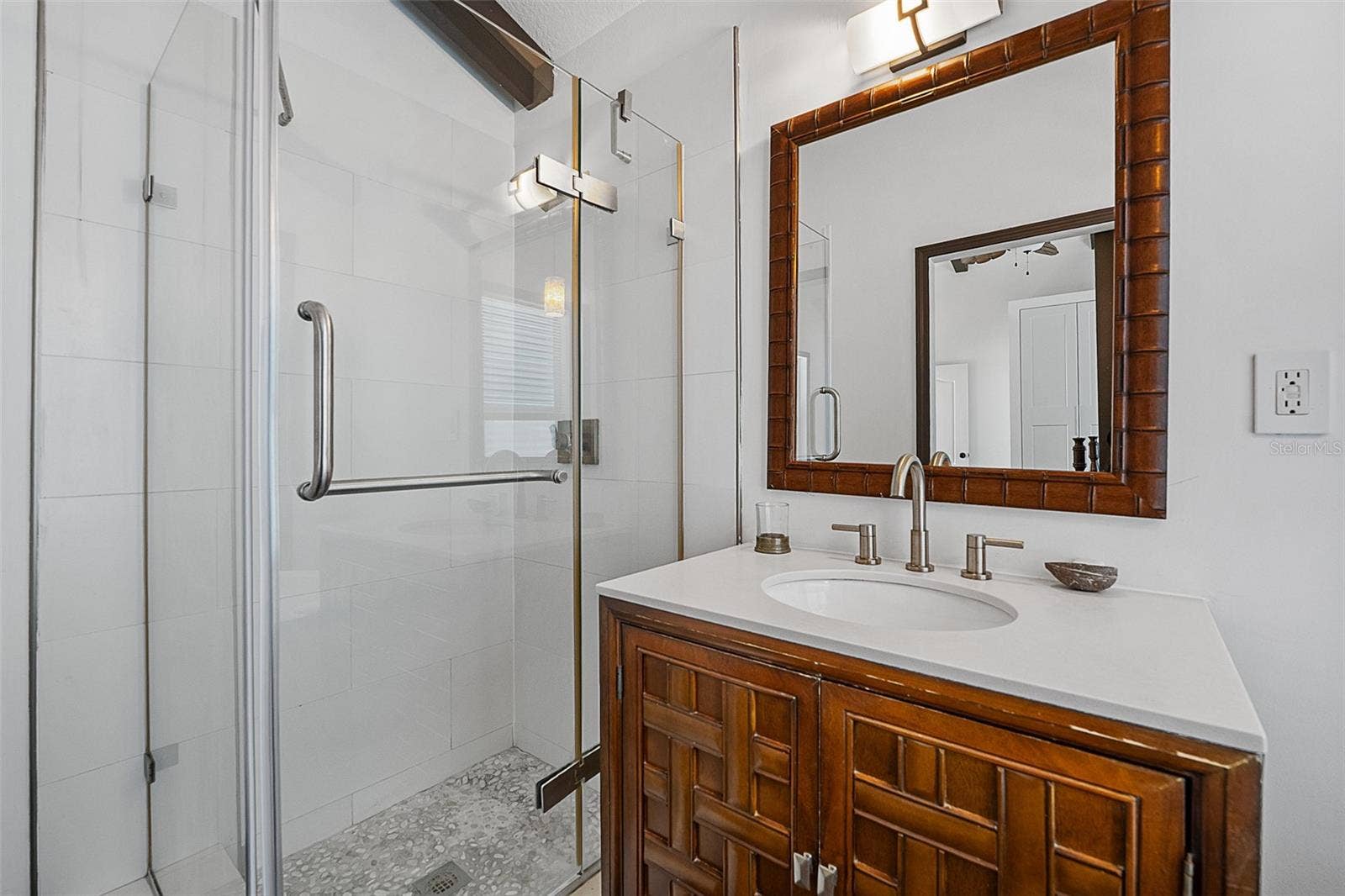 3110 JOHN ANDERSON DRIVE, Ormond Beach, FL 32176 3110 JOHN ANDERSON DRIVE, Ormond Beach, FL 32176
