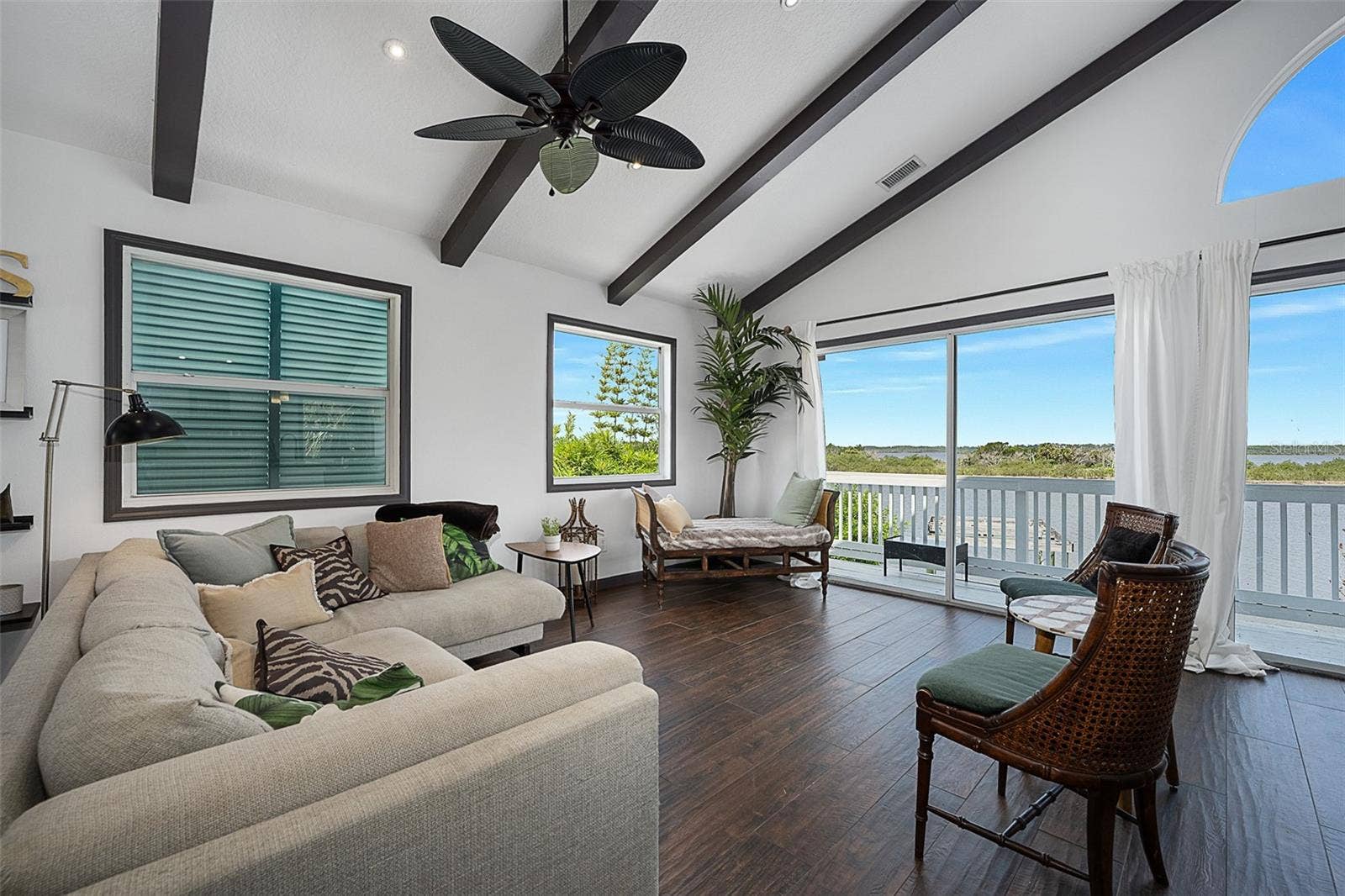3110 JOHN ANDERSON DRIVE, Ormond Beach, FL 32176 3110 JOHN ANDERSON DRIVE, Ormond Beach, FL 32176