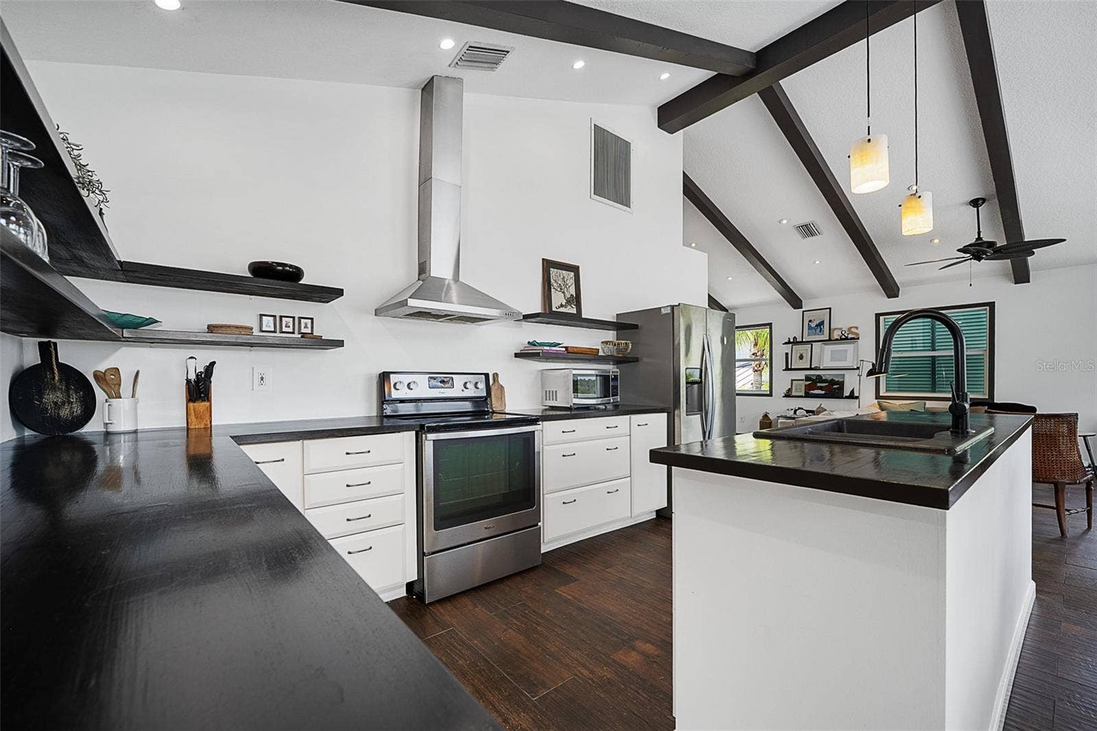 3110 JOHN ANDERSON DRIVE, Ormond Beach, FL 32176 3110 JOHN ANDERSON DRIVE, Ormond Beach, FL 32176