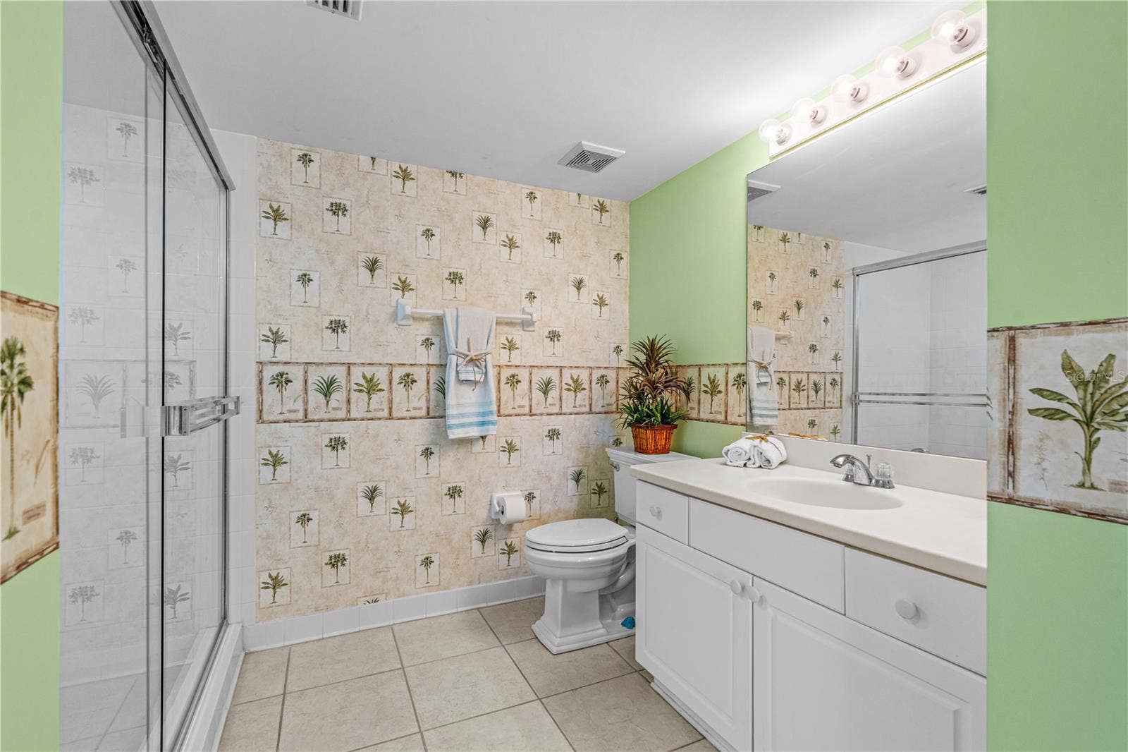 2055 S ATLANTIC AVENUE, #1402, Daytona Beach, FL 32118 2055 S ATLANTIC AVENUE, #1402, Daytona Beach, FL 32118