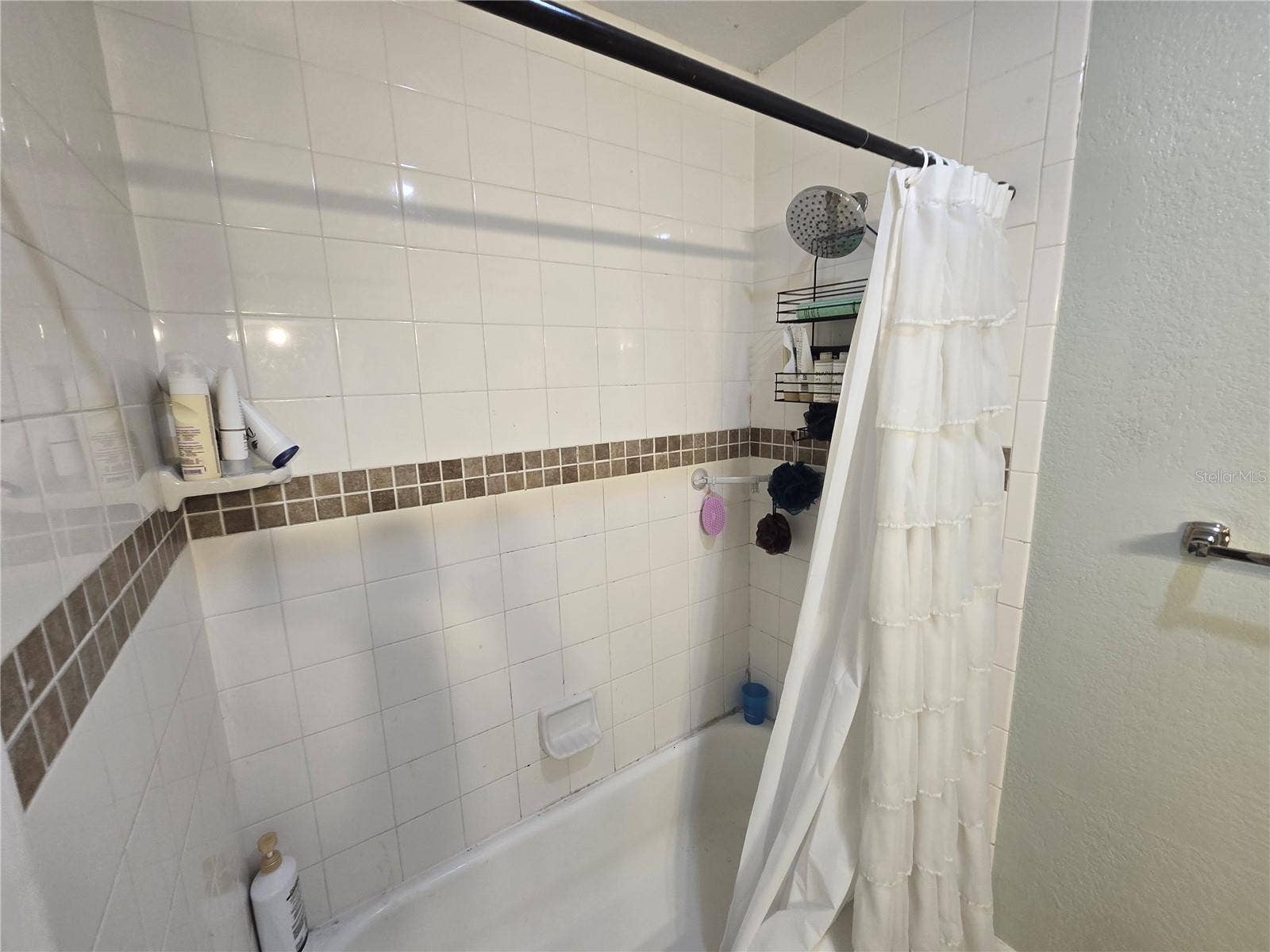 340 S CENTER STREET, Ormond Beach, FL 32174 Hall Bath
