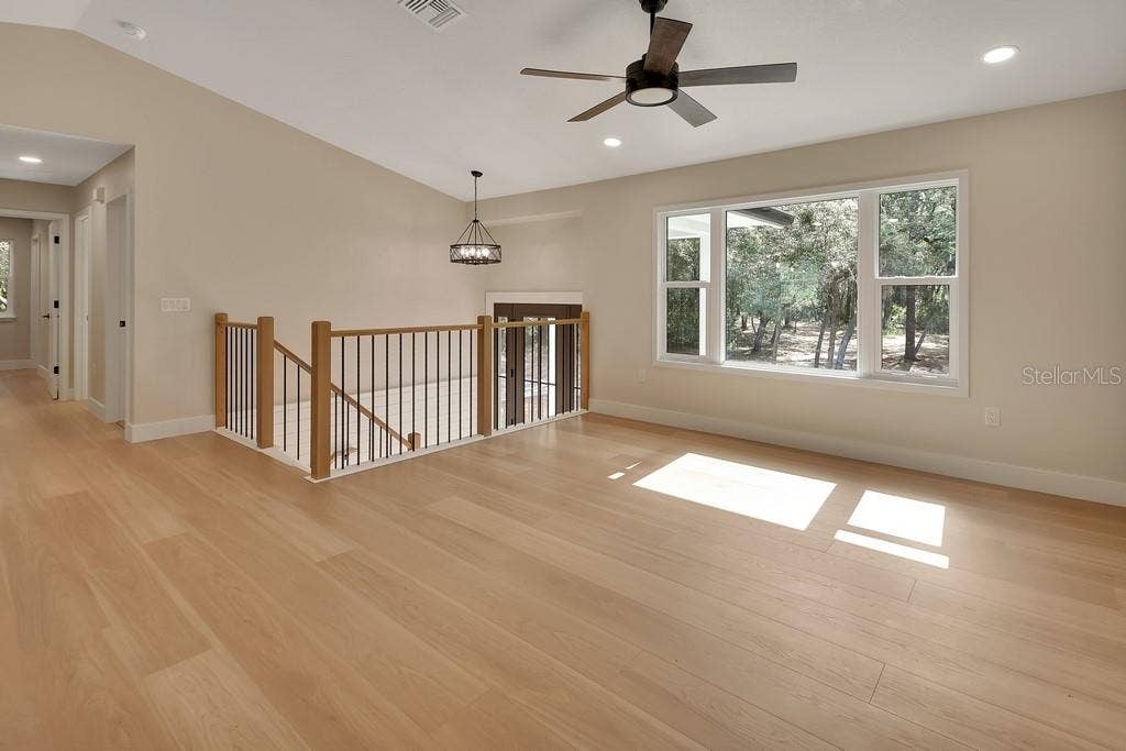 Wide plank laminate flooring