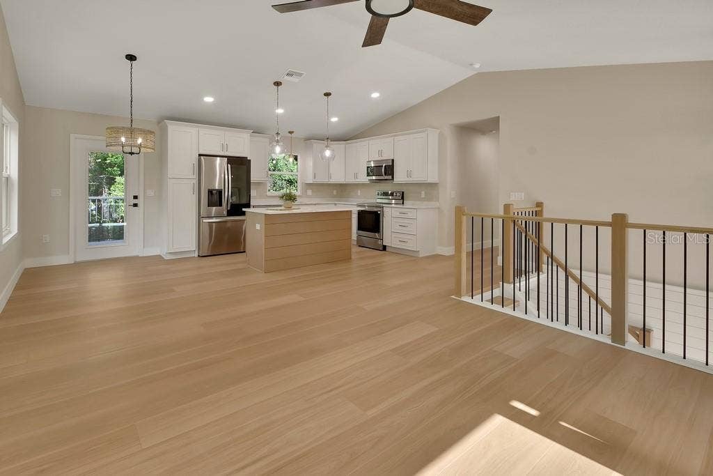Lots of natural light