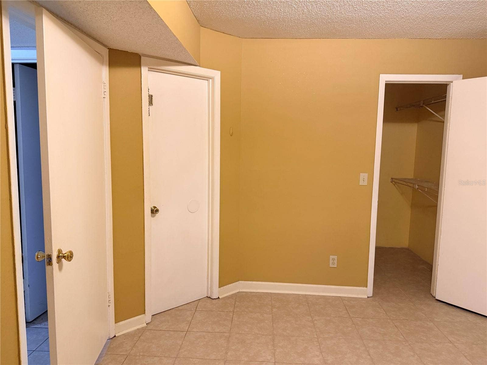 345 FORESTWAY CIRCLE, #107, Altamonte Springs, FL 32701 345 FORESTWAY CIRCLE, #107, Altamonte Springs, FL 32701