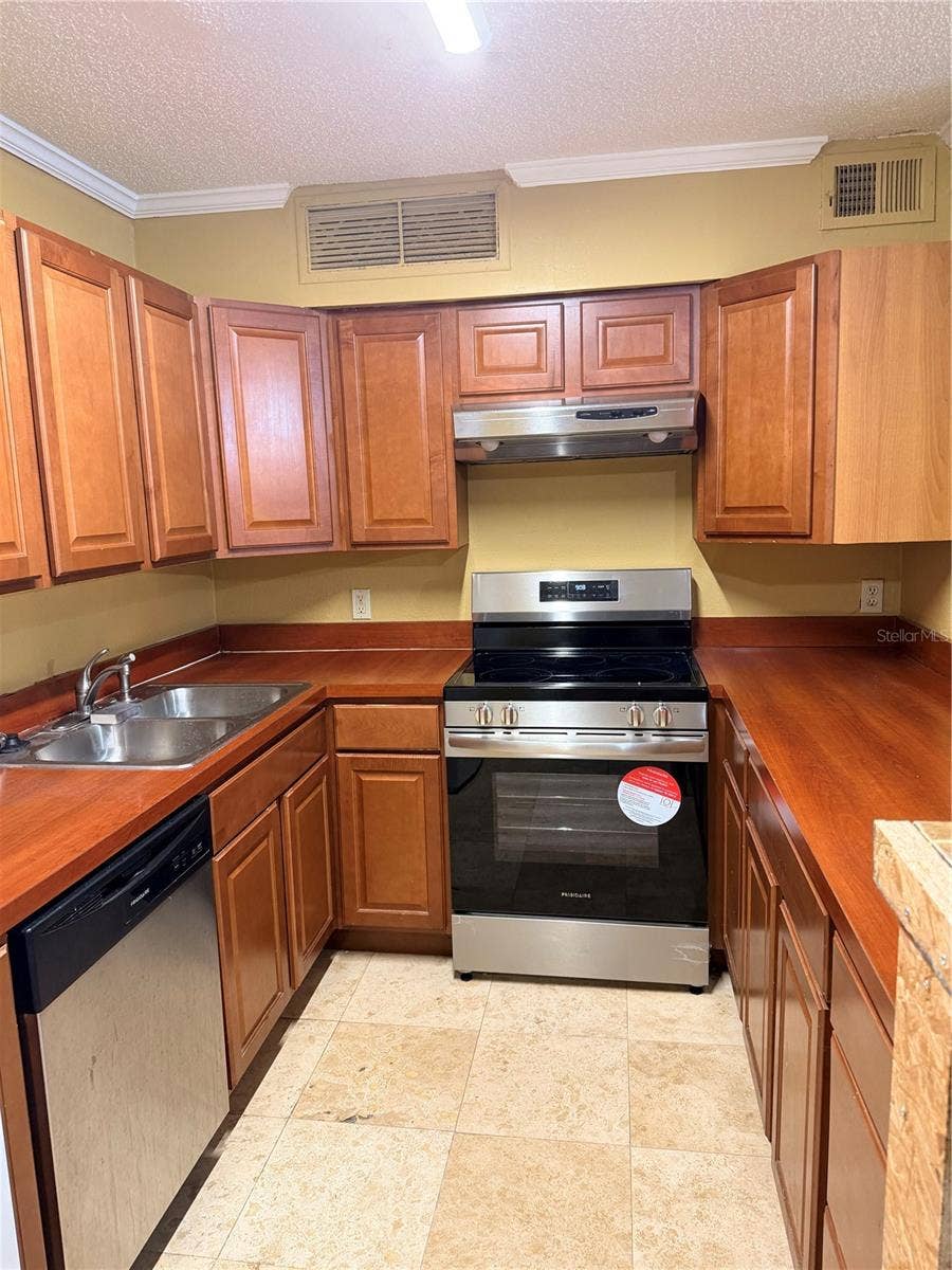 345 FORESTWAY CIRCLE, #107, Altamonte Springs, FL 32701 345 FORESTWAY CIRCLE, #107, Altamonte Springs, FL 32701