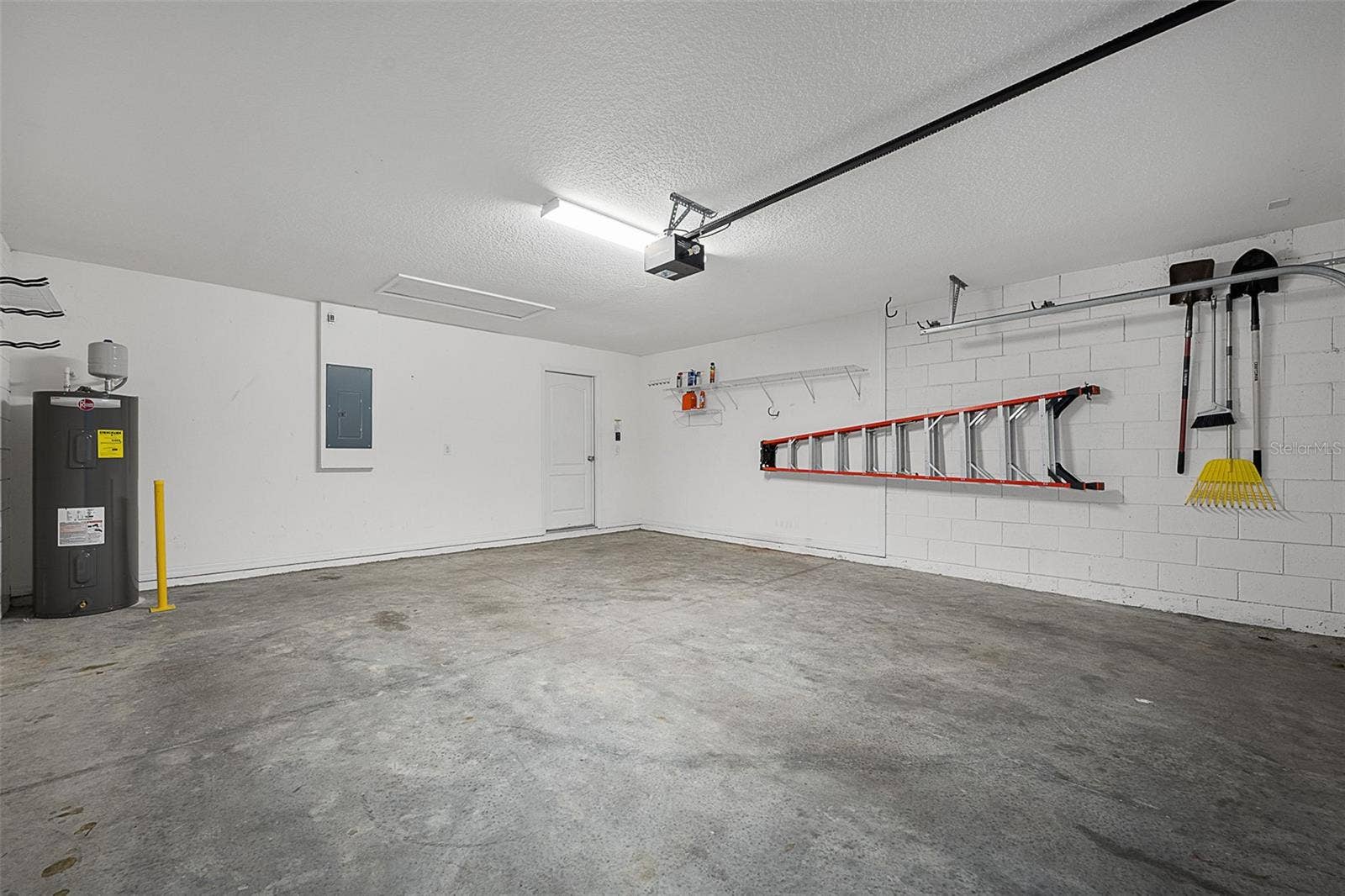 740 PREAKNESS CIRCLE, Deland, FL 32724