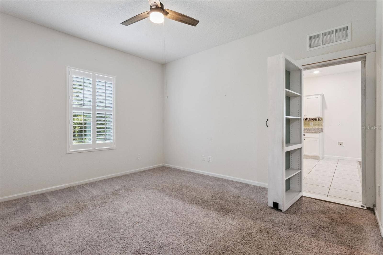 2059 CADES COVE WAY, Deland, FL 32720