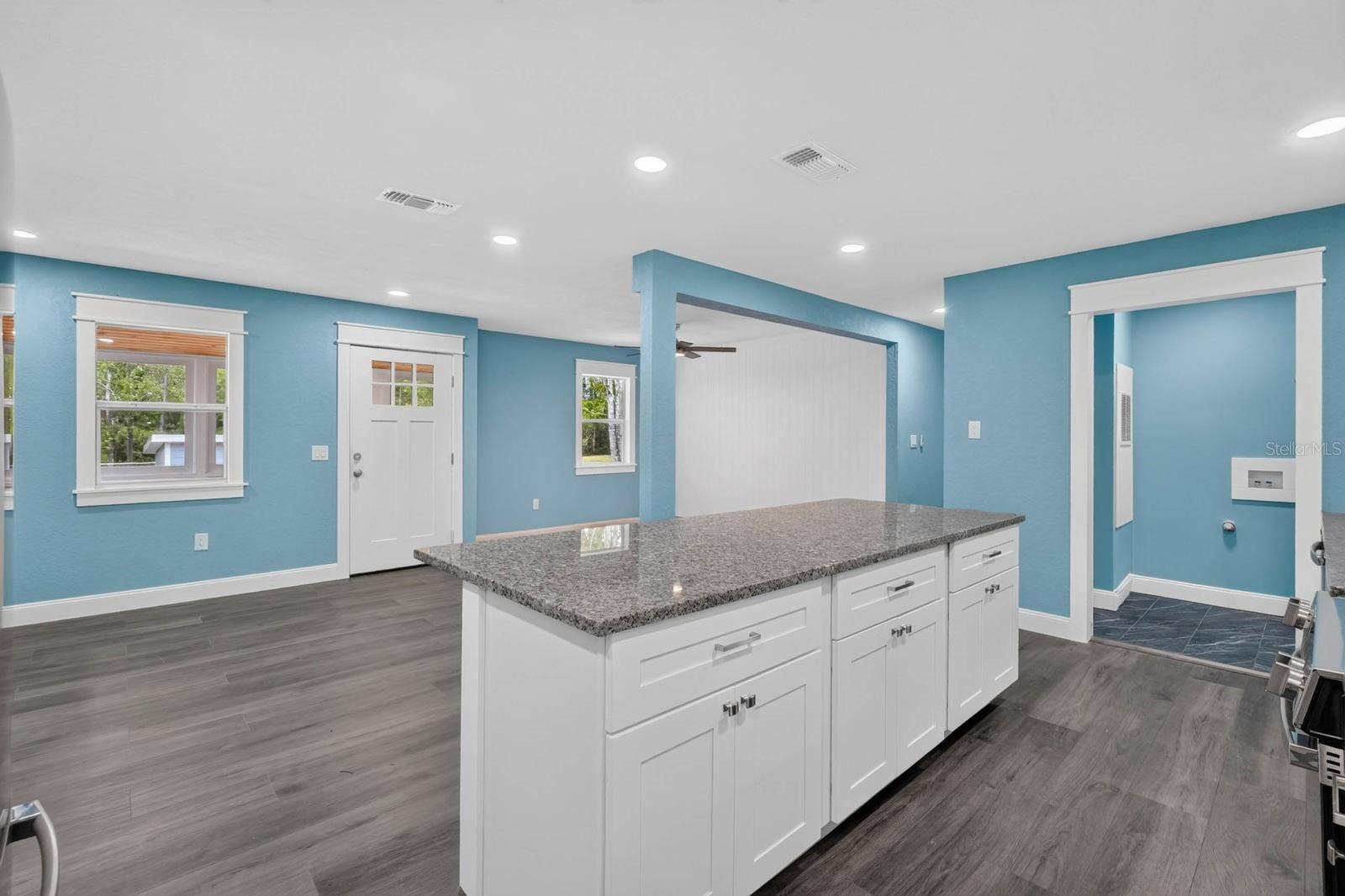 3798 BREEZY COURT, Ormond Beach, FL 32174 3798 BREEZY COURT, Ormond Beach, FL 32174