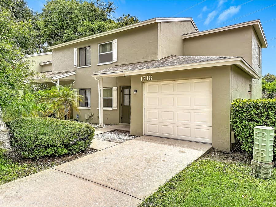 Property photo for 1718 ADAMS CIRCLE S, Largo, FL