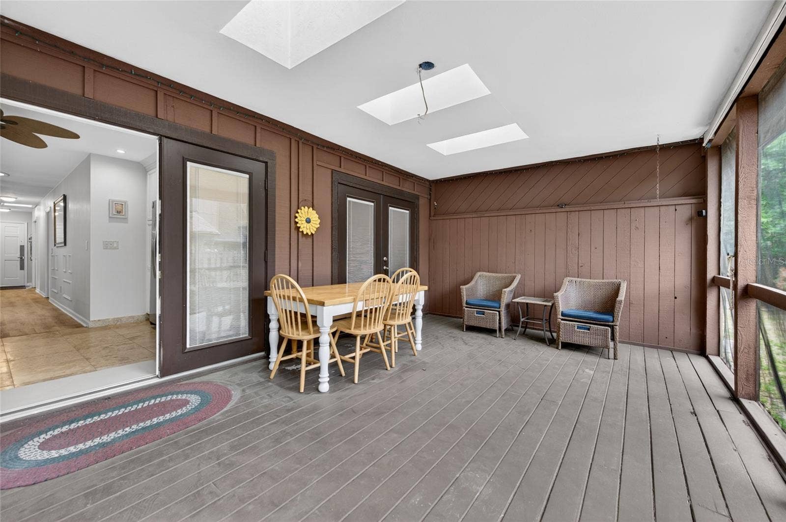 8 MIMOSA TRAIL, Ormond Beach, FL 32174 Screened in Lanai w/ sky lights