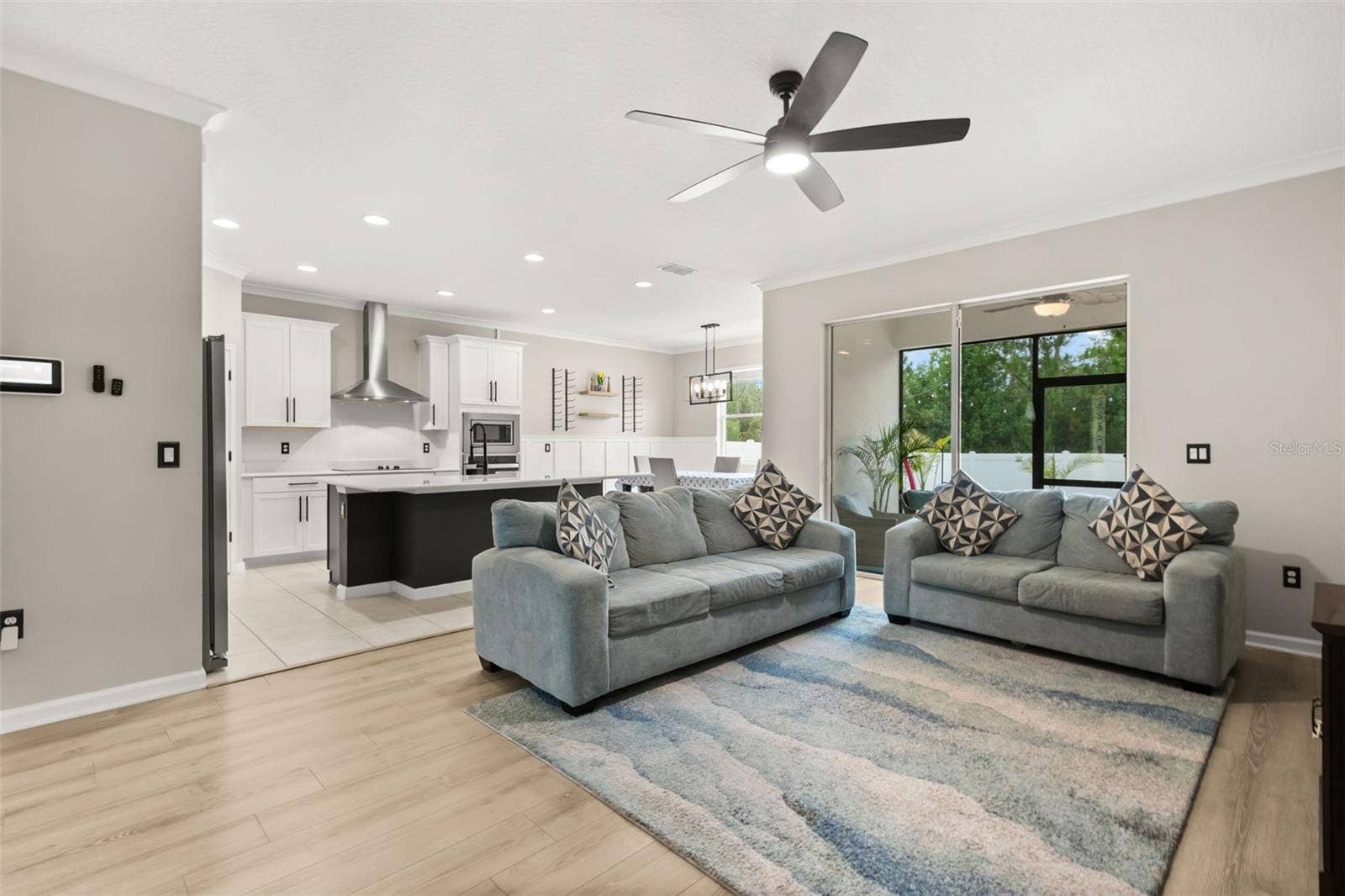 726 PORTER RYE AVENUE, Debary, FL 32713 726 PORTER RYE AVENUE, Debary, FL 32713