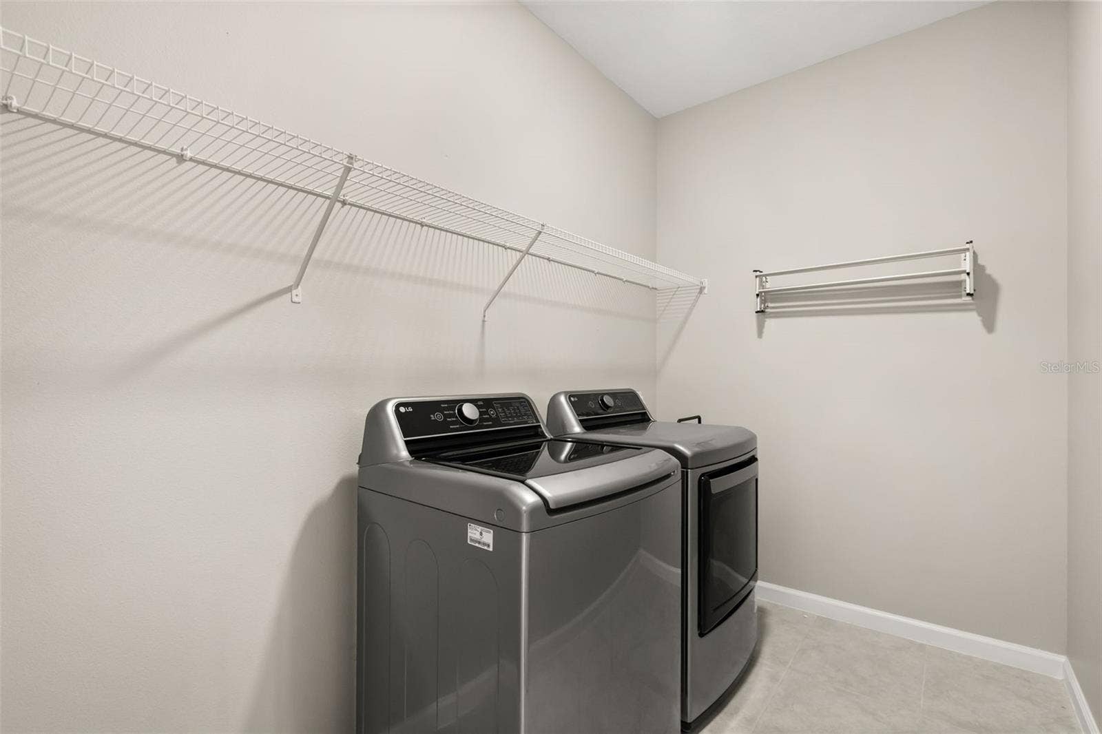 726 PORTER RYE AVENUE, Debary, FL 32713 726 PORTER RYE AVENUE, Debary, FL 32713