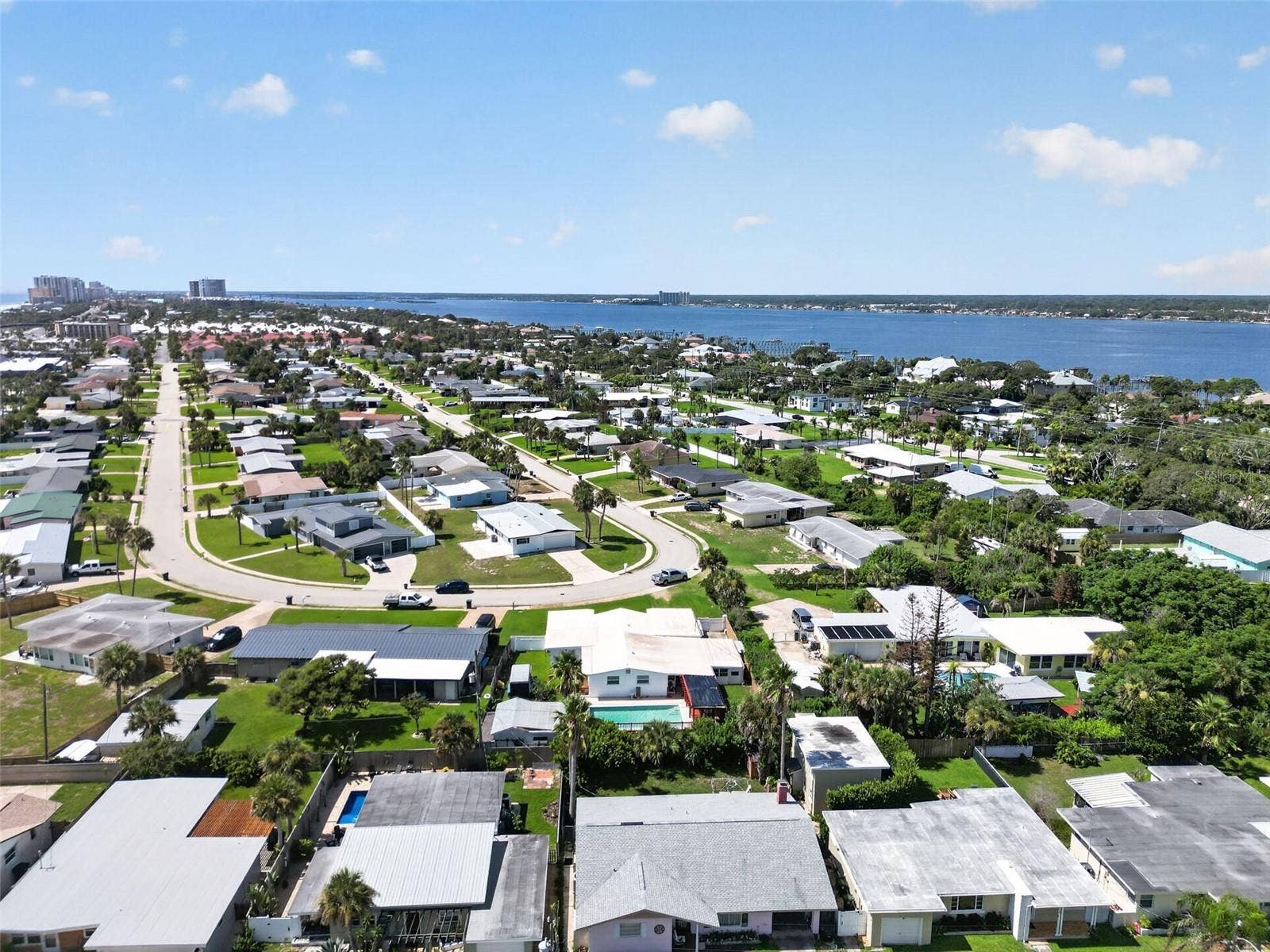 2525 CORAL WAY W, Daytona Beach, FL 32118 2525 CORAL WAY W, Daytona Beach, FL 32118