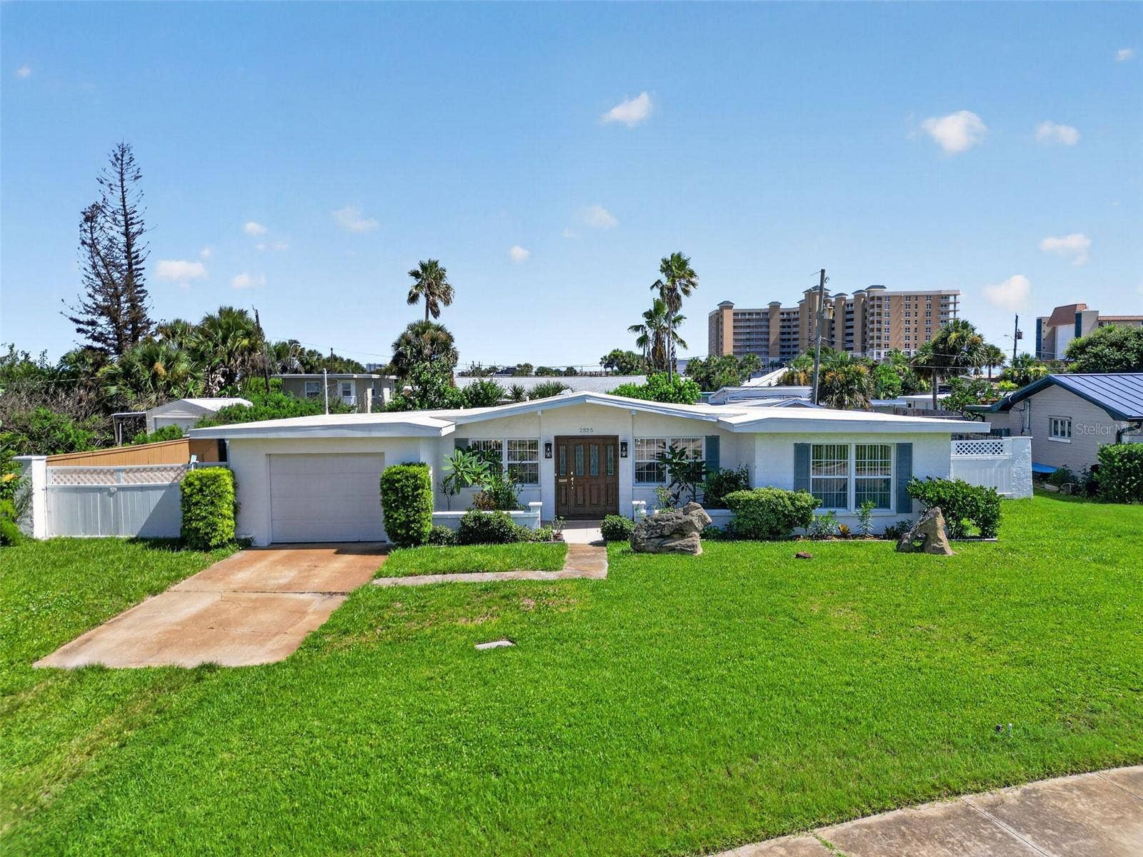 2525 CORAL WAY W, Daytona Beach, FL 32118 2525 CORAL WAY W, Daytona Beach, FL 32118