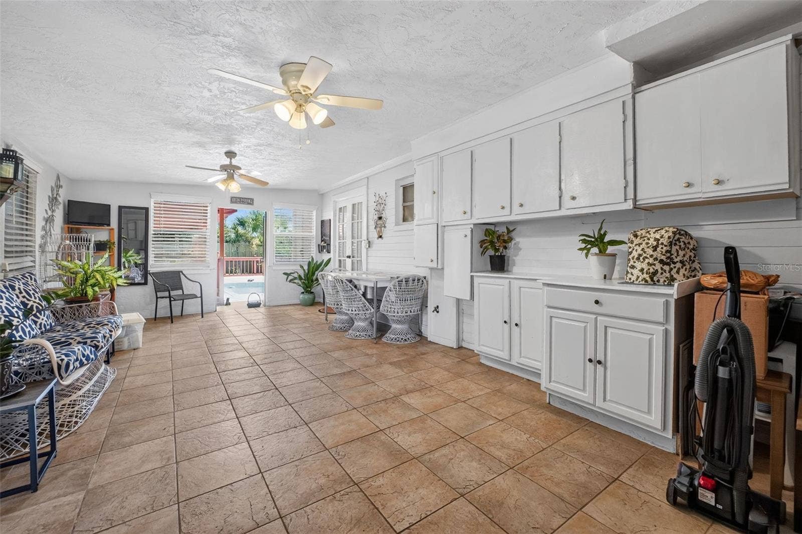 2525 CORAL WAY W, Daytona Beach, FL 32118 2525 CORAL WAY W, Daytona Beach, FL 32118