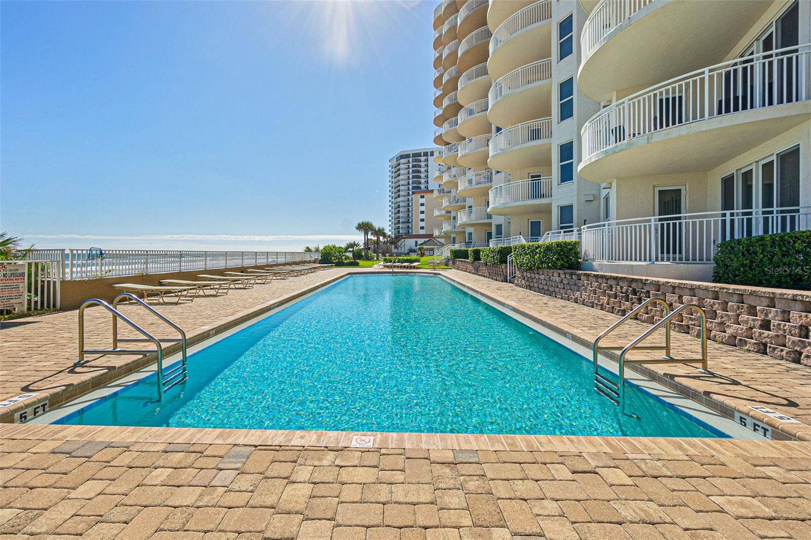 2403 S ATLANTIC AVENUE, #1008, Daytona Beach Shores, FL 32118 Lap pool