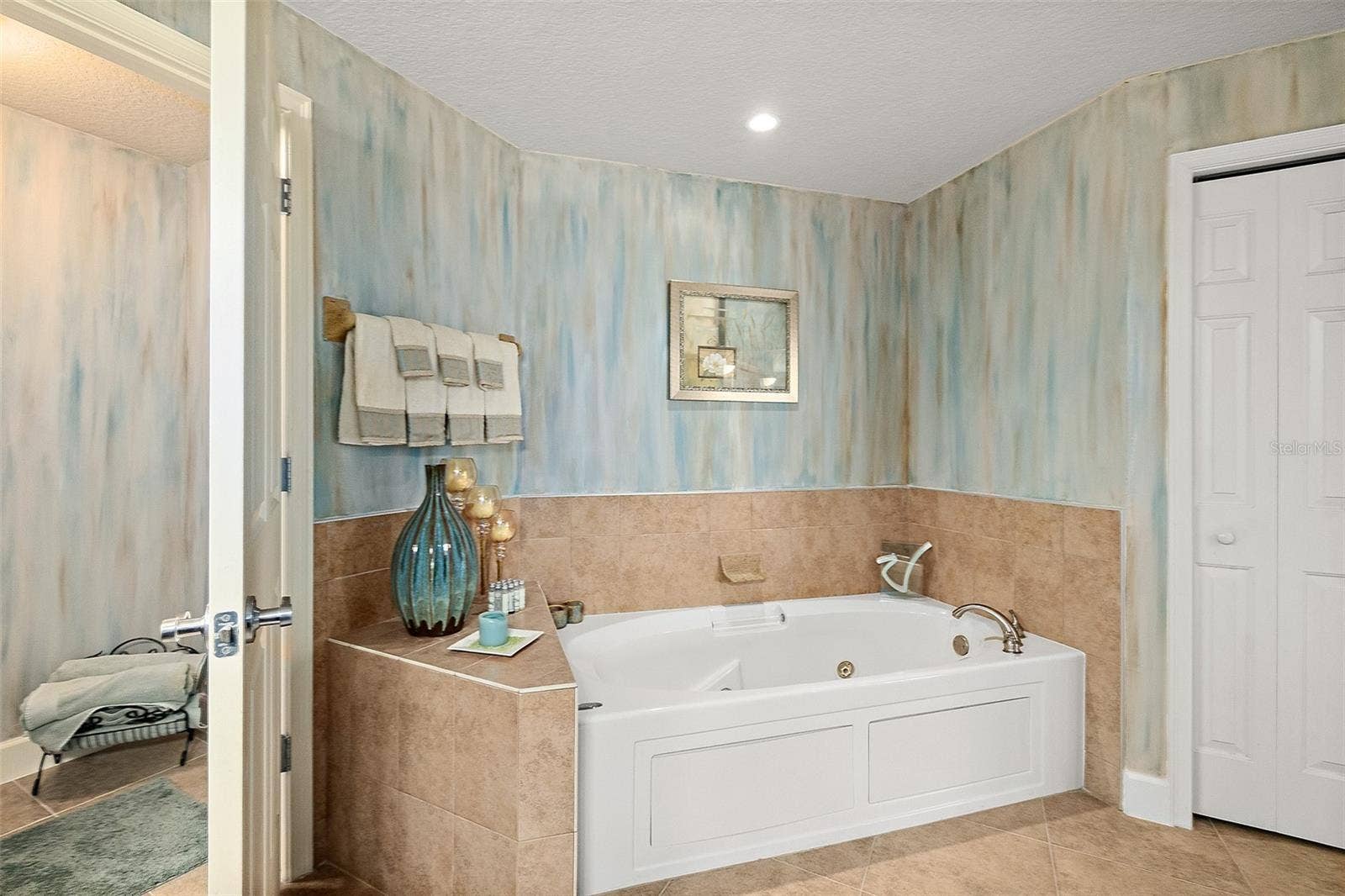 2403 S ATLANTIC AVENUE, #1008, Daytona Beach Shores, FL 32118 2403 S ATLANTIC AVENUE, #1008, Daytona Beach Shores, FL 32118