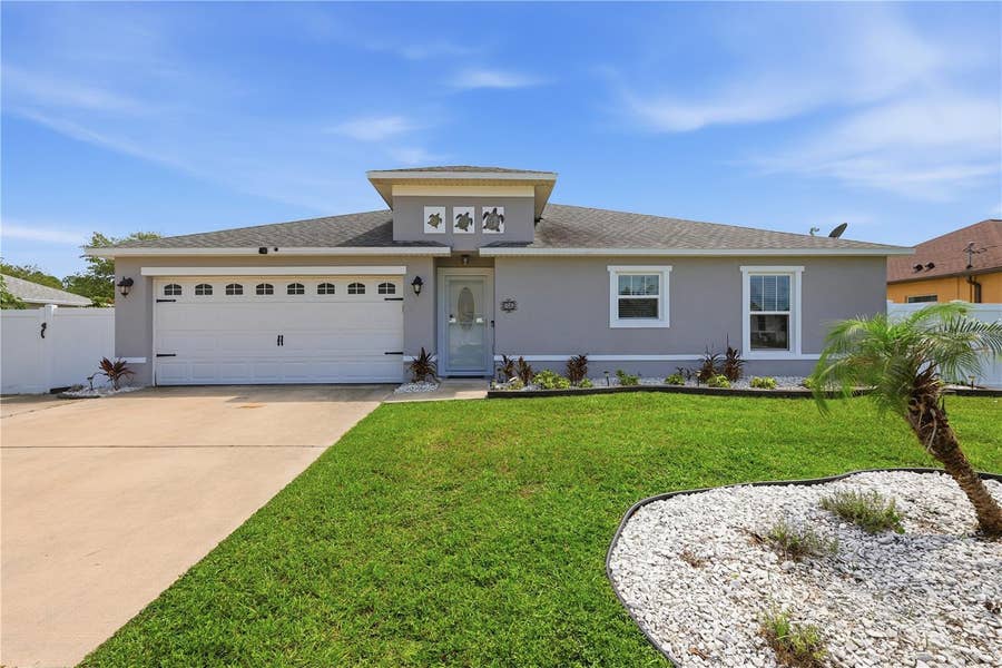 Property photo for 36 ROYAL PALM LANE, Palm Coast, FL