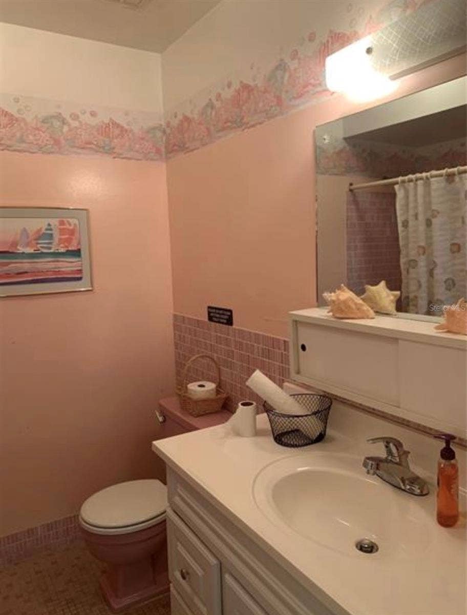 3009 N HALIFAX AVENUE, #2, Daytona Beach, FL 32118 Clubhouse Bathroom