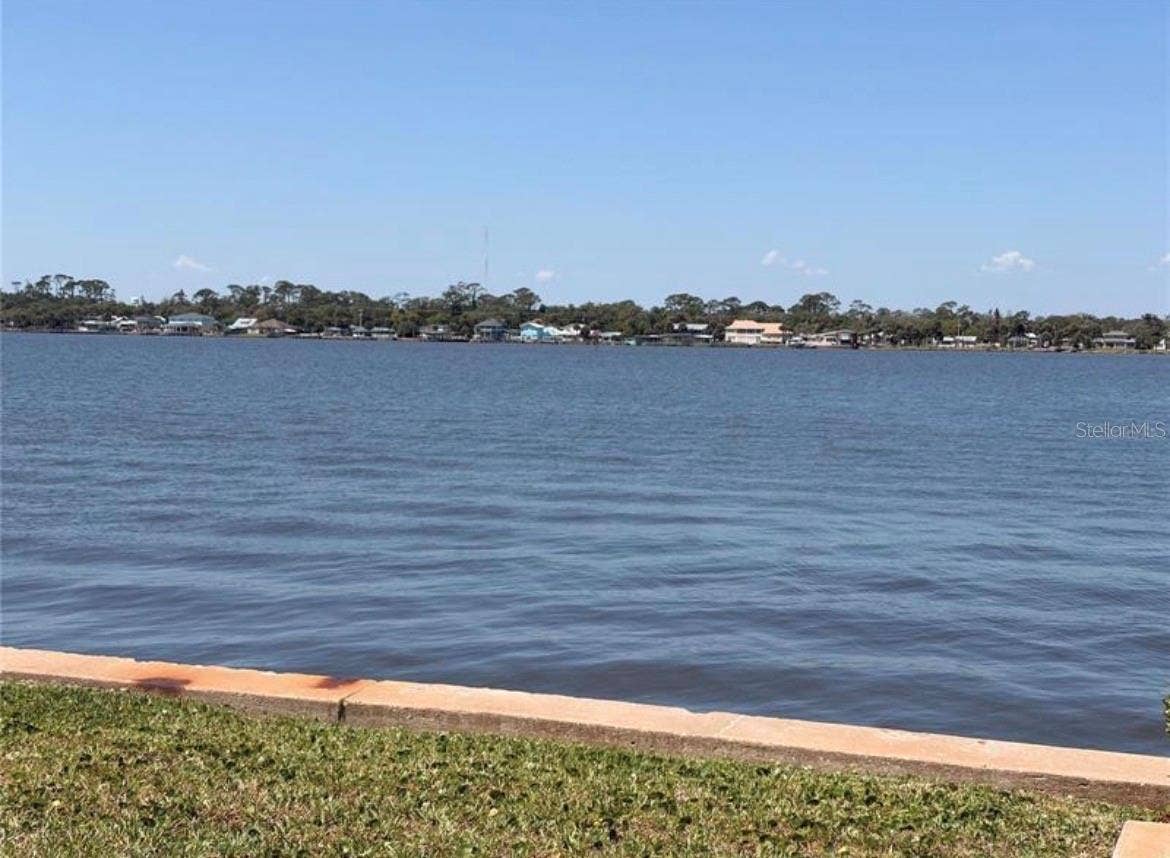 3009 N HALIFAX AVENUE, #2, Daytona Beach, FL 32118 Beautiful views of the Halifax River Intracoastal!