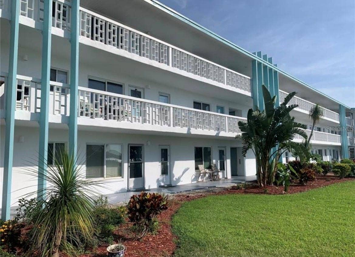 3009 N HALIFAX AVENUE, #2, Daytona Beach, FL 32118 3009 N HALIFAX AVENUE, #2, Daytona Beach, FL 32118