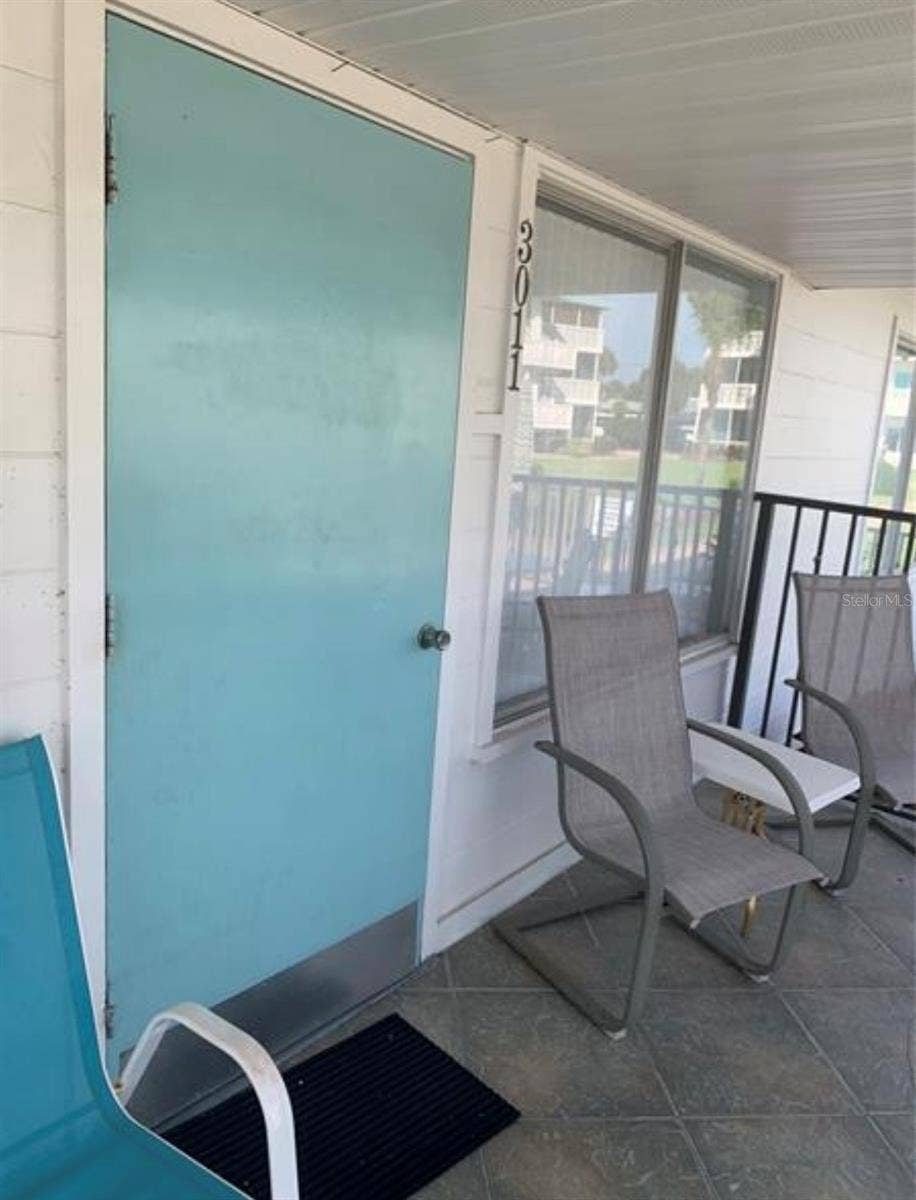 3009 N HALIFAX AVENUE, #2, Daytona Beach, FL 32118 Clubhouse Entrance