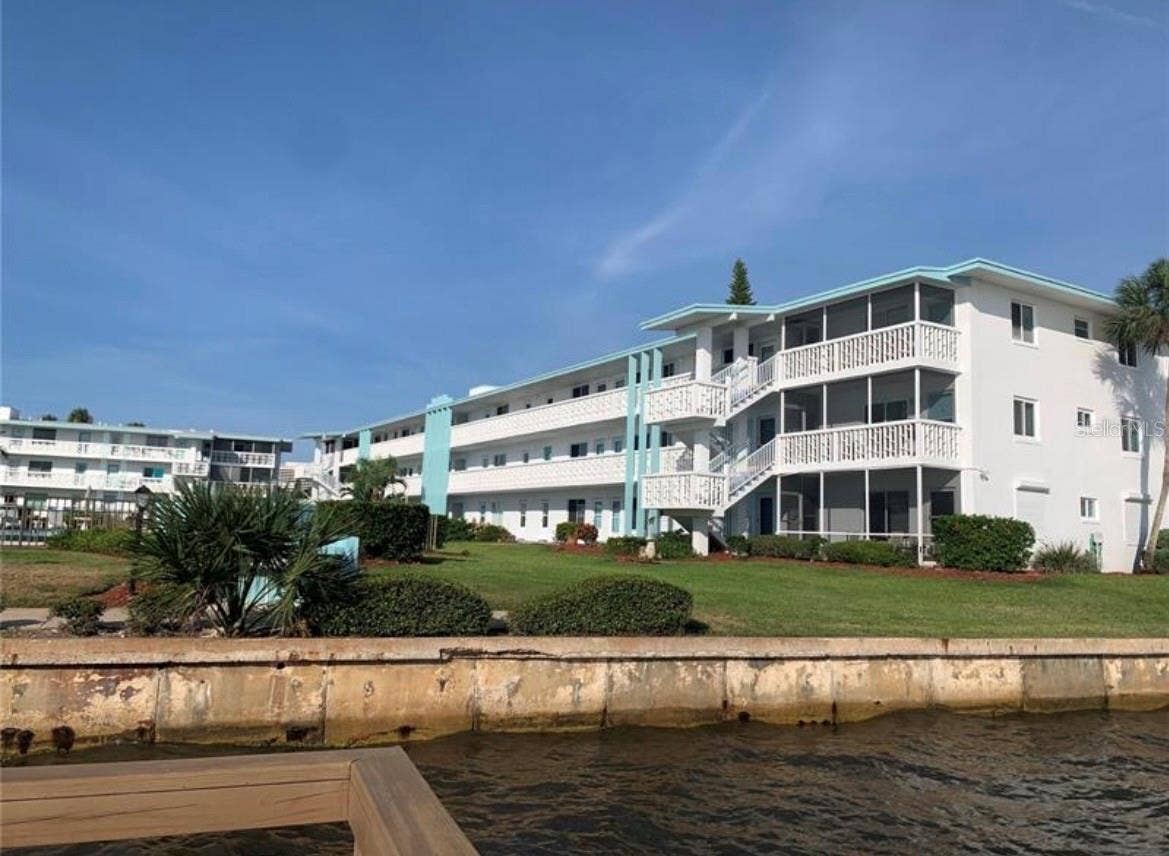 3009 N HALIFAX AVENUE, #2, Daytona Beach, FL 32118 3009 N HALIFAX AVENUE, #2, Daytona Beach, FL 32118